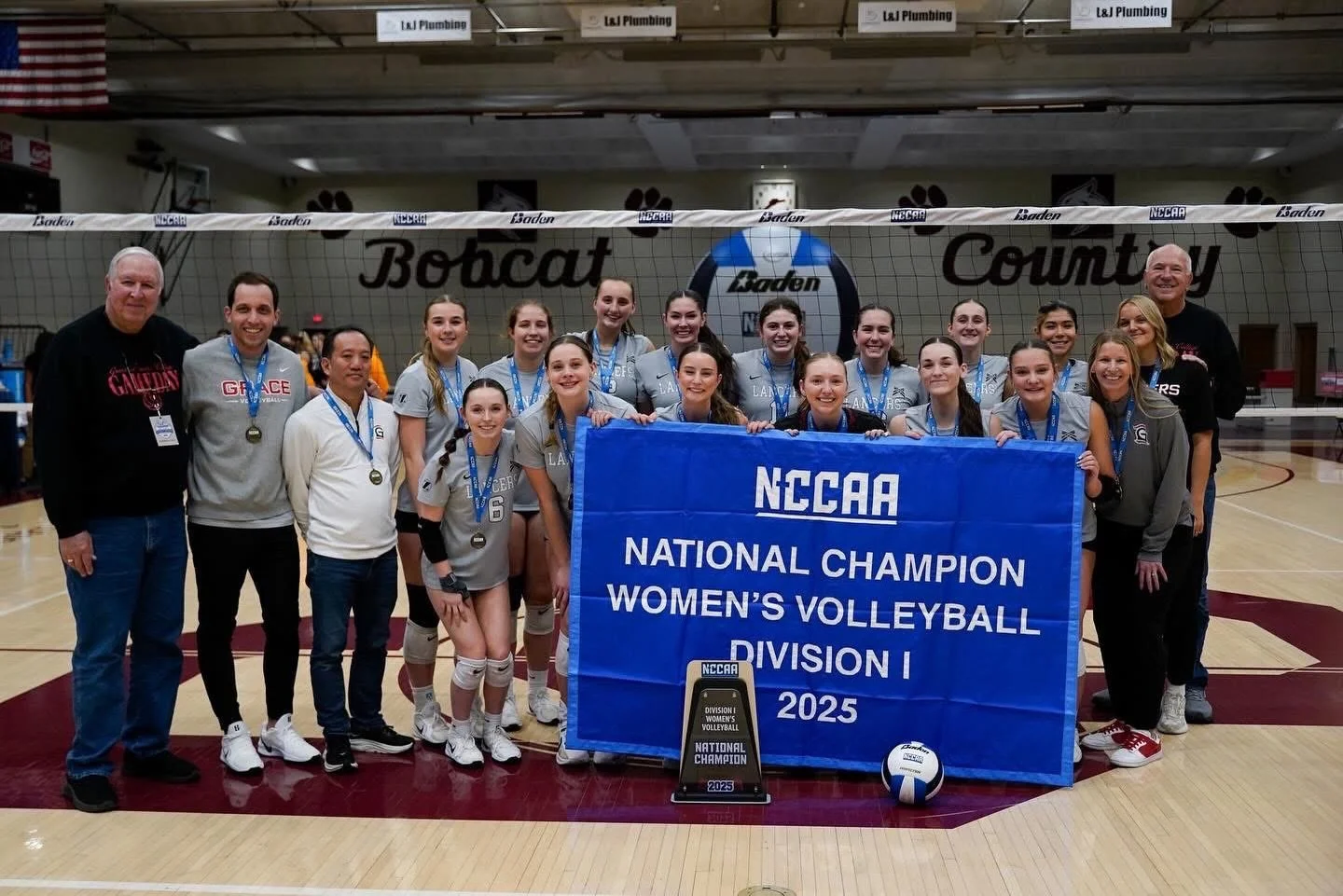 Congratulations to @gracecollegevolleyball for becoming not one, not two, but three years running National Champions for NCCAA Division 1 Volleyball! Tonight, they defeated CIU 3-0. Excellent representation for our Michiana volleyball community! 🏆🏆