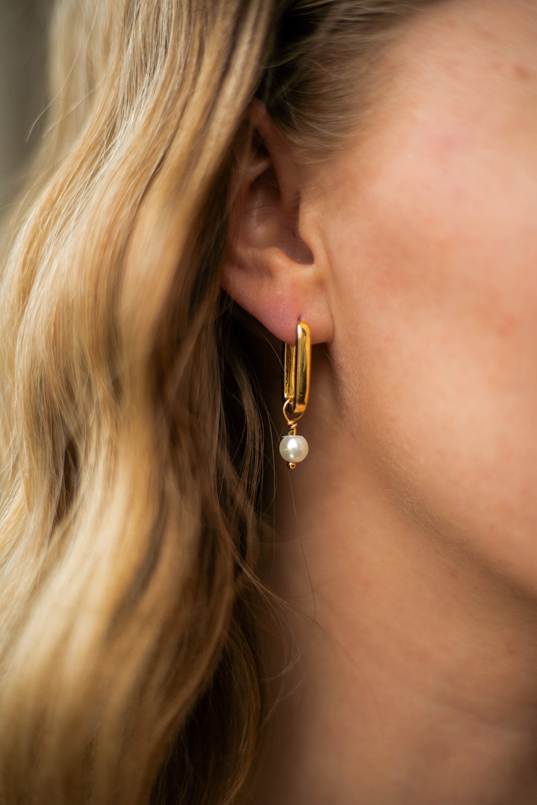 Glenna 14k Gold Elongated Hoops