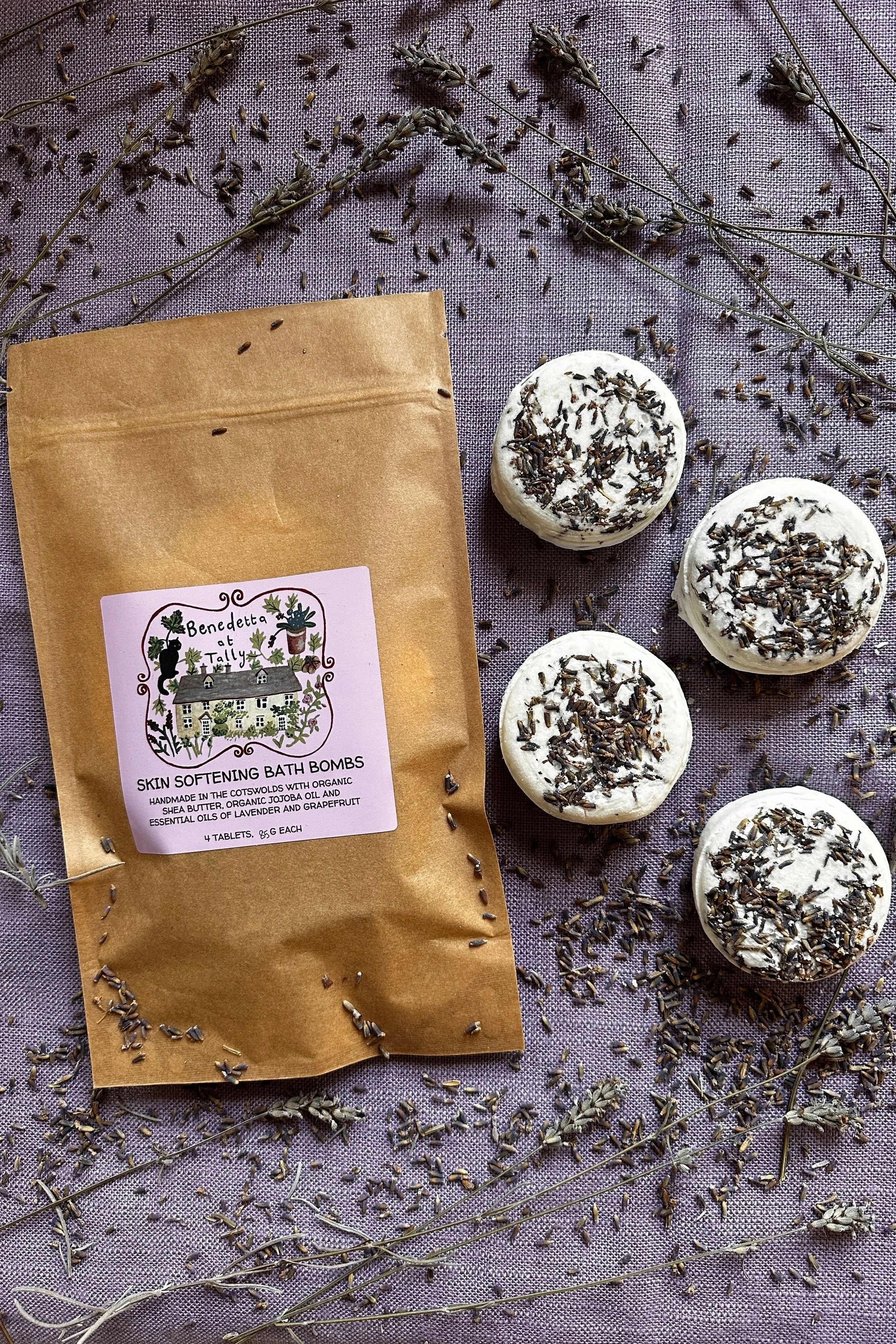 Lavender and Grapefruit Bath Bombs