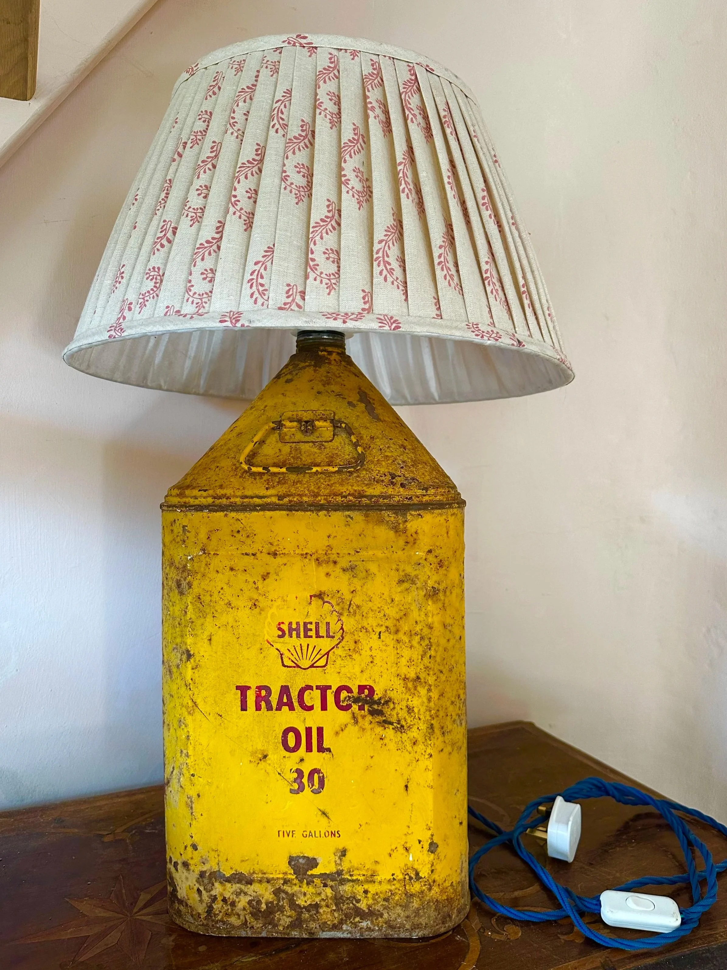 Antique Steel Lamp in Sunflower Yellow