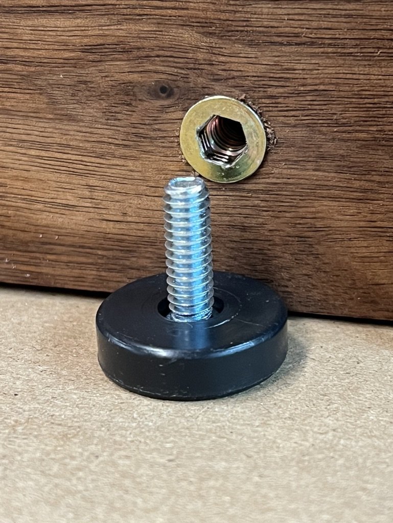 adjustablefeet2.jpeg