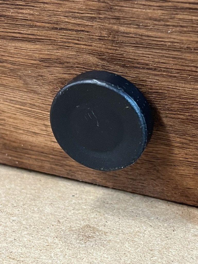adjustablefeet1.jpeg