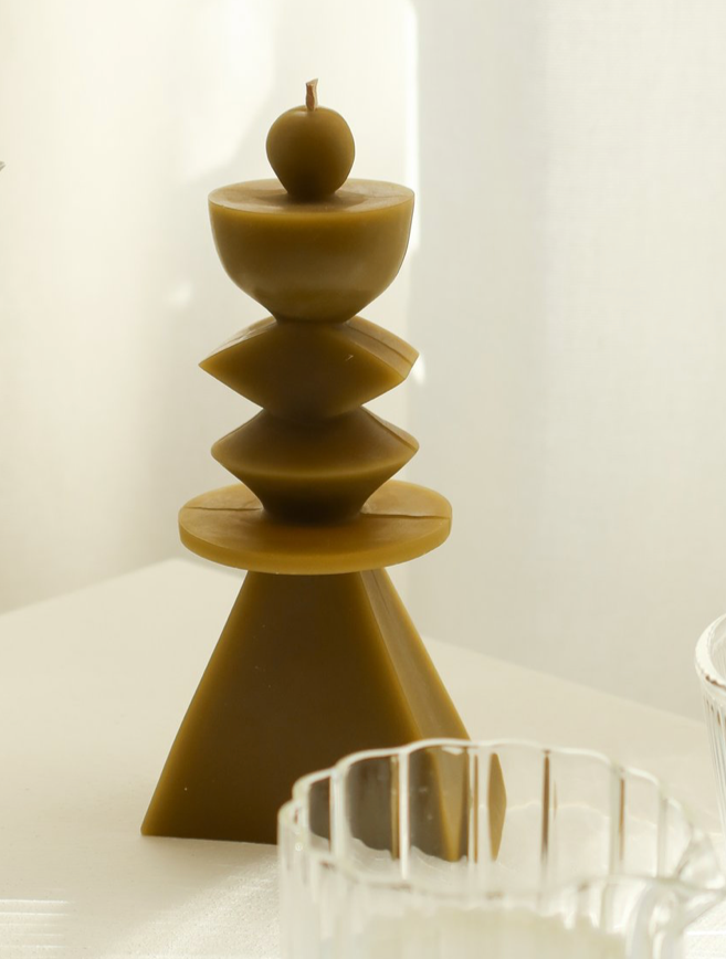 AURA PETITE ocre bronze 17,56 HT € H15,5 x L7,5 x P5,5 cm Prix de vente public 34 €