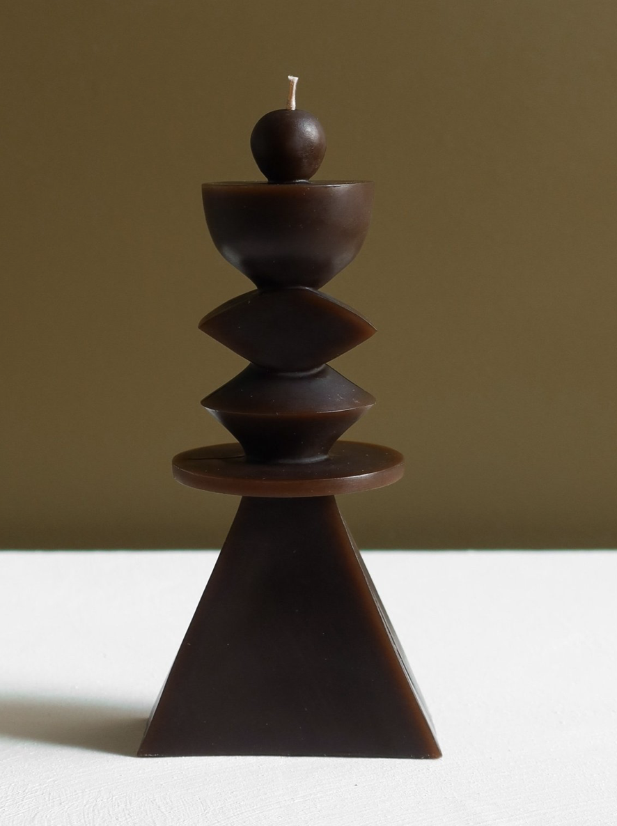 AURA PETITE marron 17,56 HT € H15,5 x L7,5 x P5,5 cm Prix de vente public 34 €