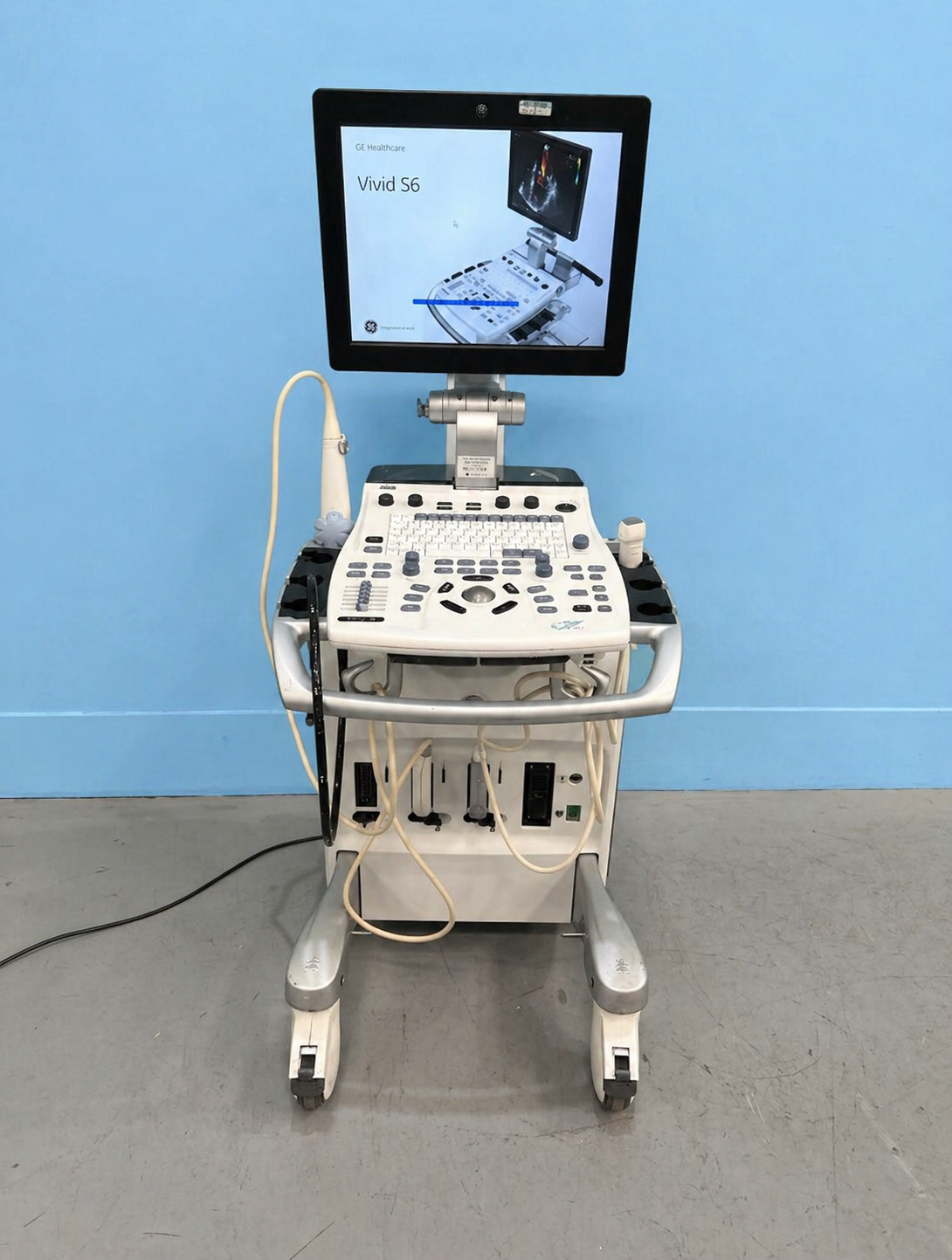 GE Vivid S6 Ultrasound Machine (2015) — Good Condition
