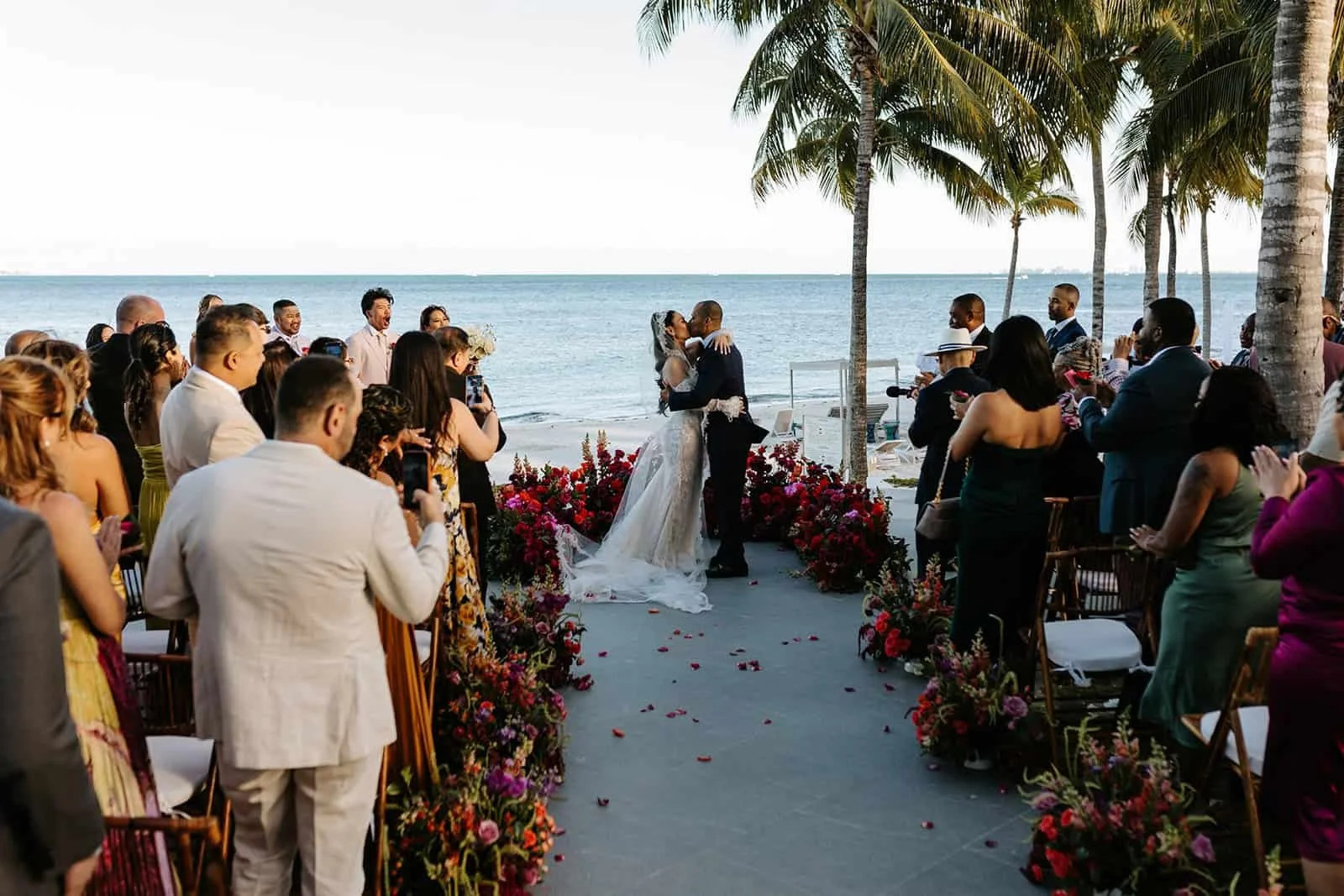 garza-blanca-cancun-wedding-ceremony-first-kiss.jpg