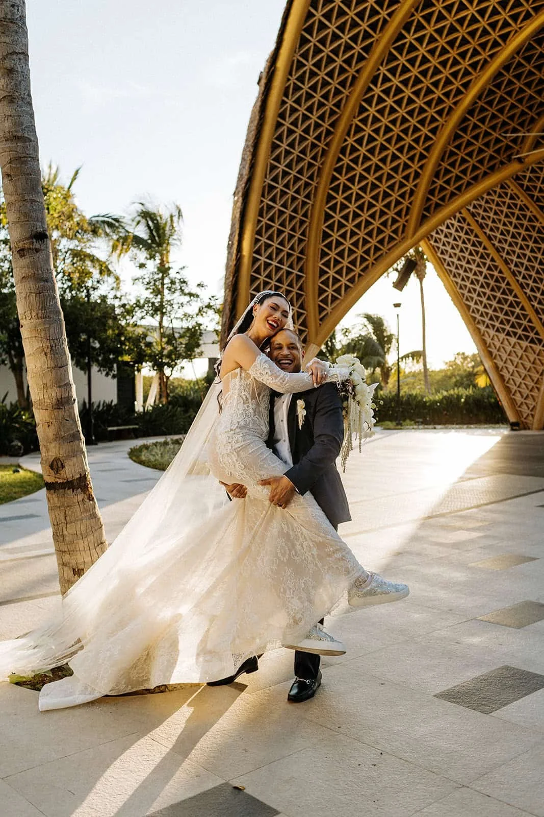 garza-blanca-cancun-wedding-couple-golden-hour-portrait.jpg