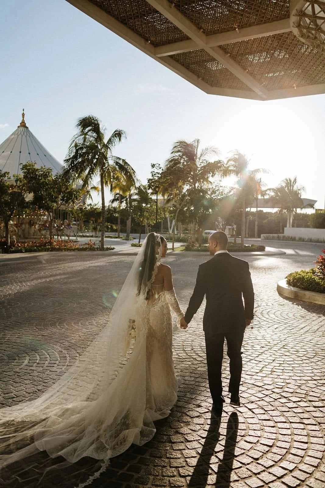garza-blanca-cancun-wedding-couple-portrait-architecture.jpg