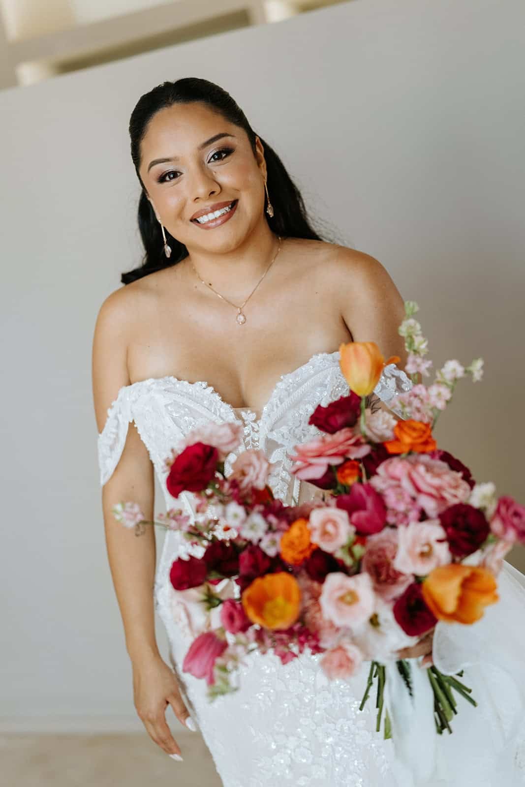 dolores-bride-portrait-bouquet-blue-venado-wedding-riviera-maya.jpg