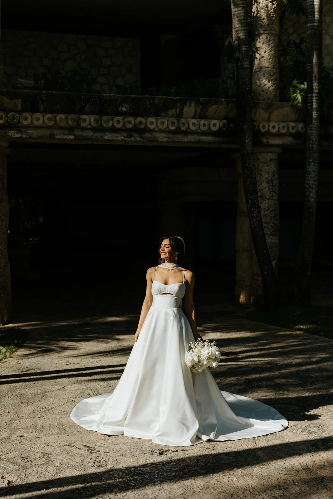 xcaret-park-bride-portrait-mayan-architecture.jpg