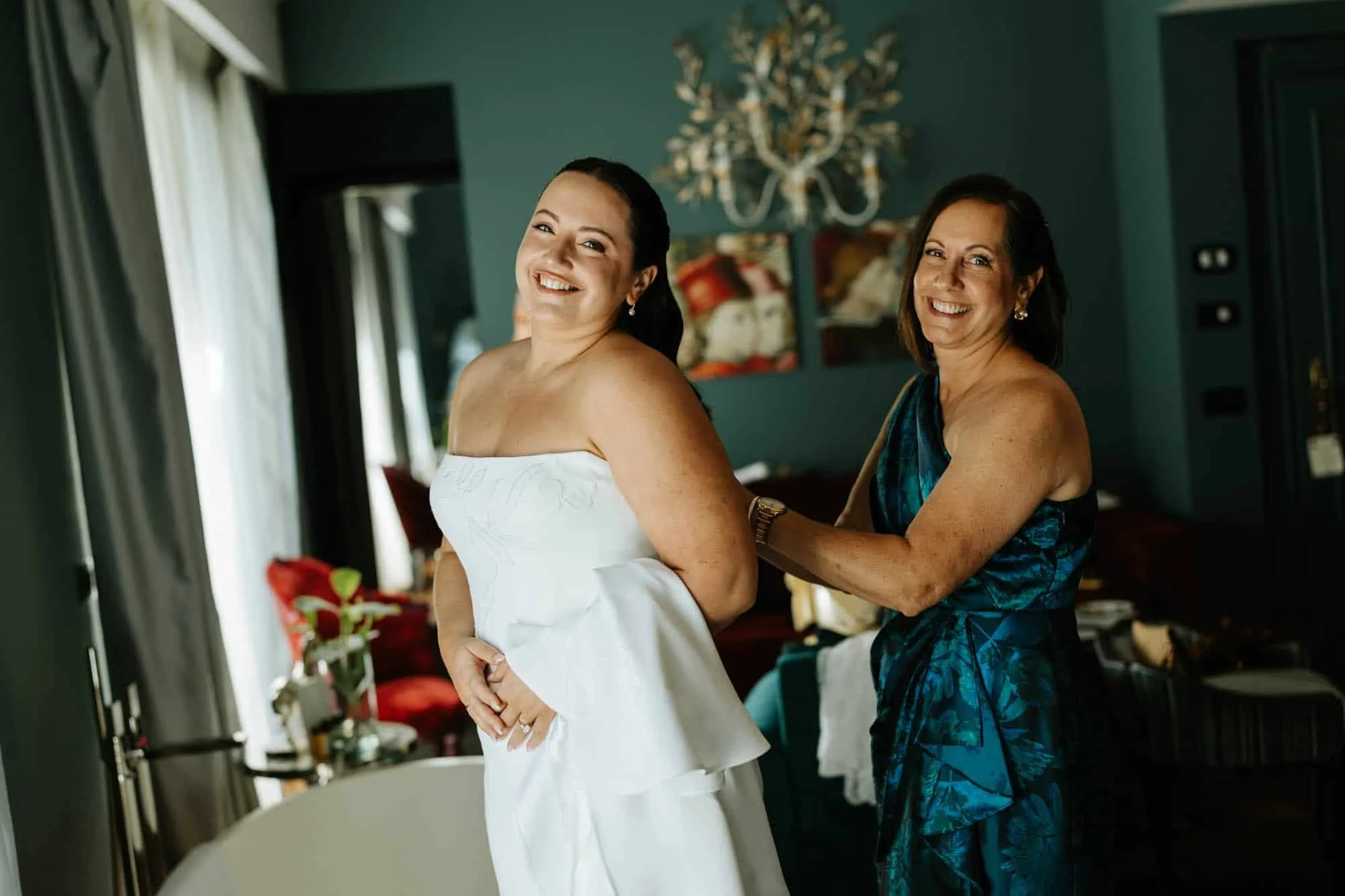 villa-aminta-wedding-getting-ready-6.jpg