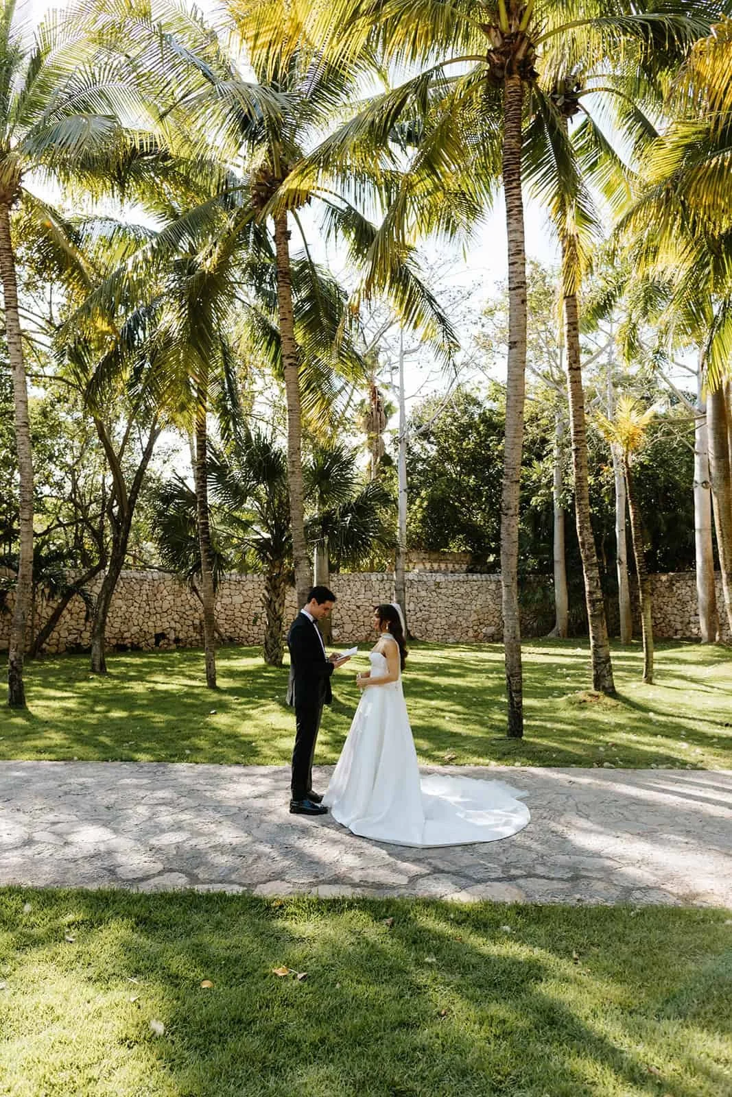 xcaret-park-bride-groom-private-vows.jpg
