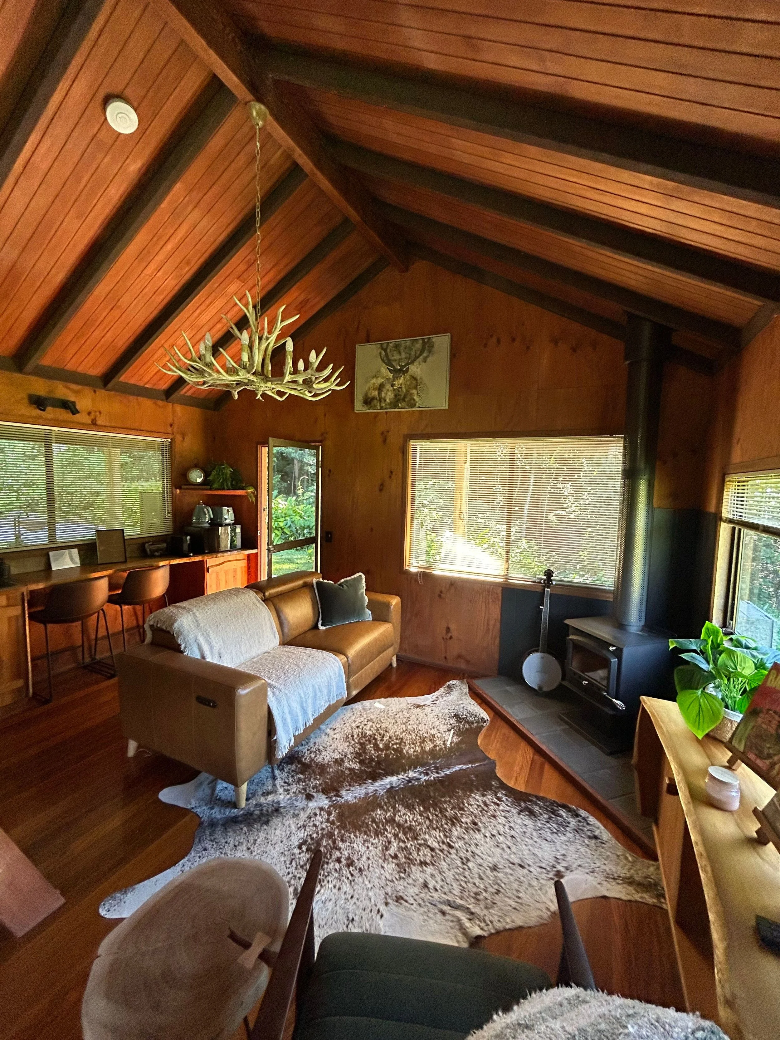 Autumn at Cascade Springs: A Season of Slow Golden Days