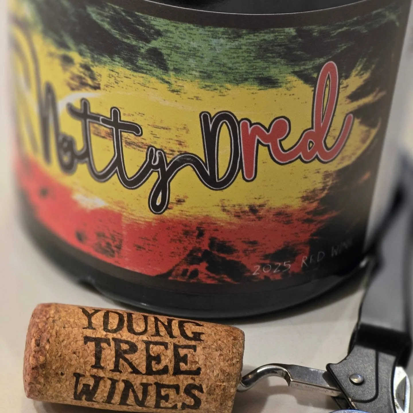 Friday night wine down 👌🍷

My new crush, Natty Dred, introduced to me by my dear friend Katie who excitedly shared "they're local,@young.tree.wines they come to Avenel market!" 

Turns out I went to high school with one of them. Small wor