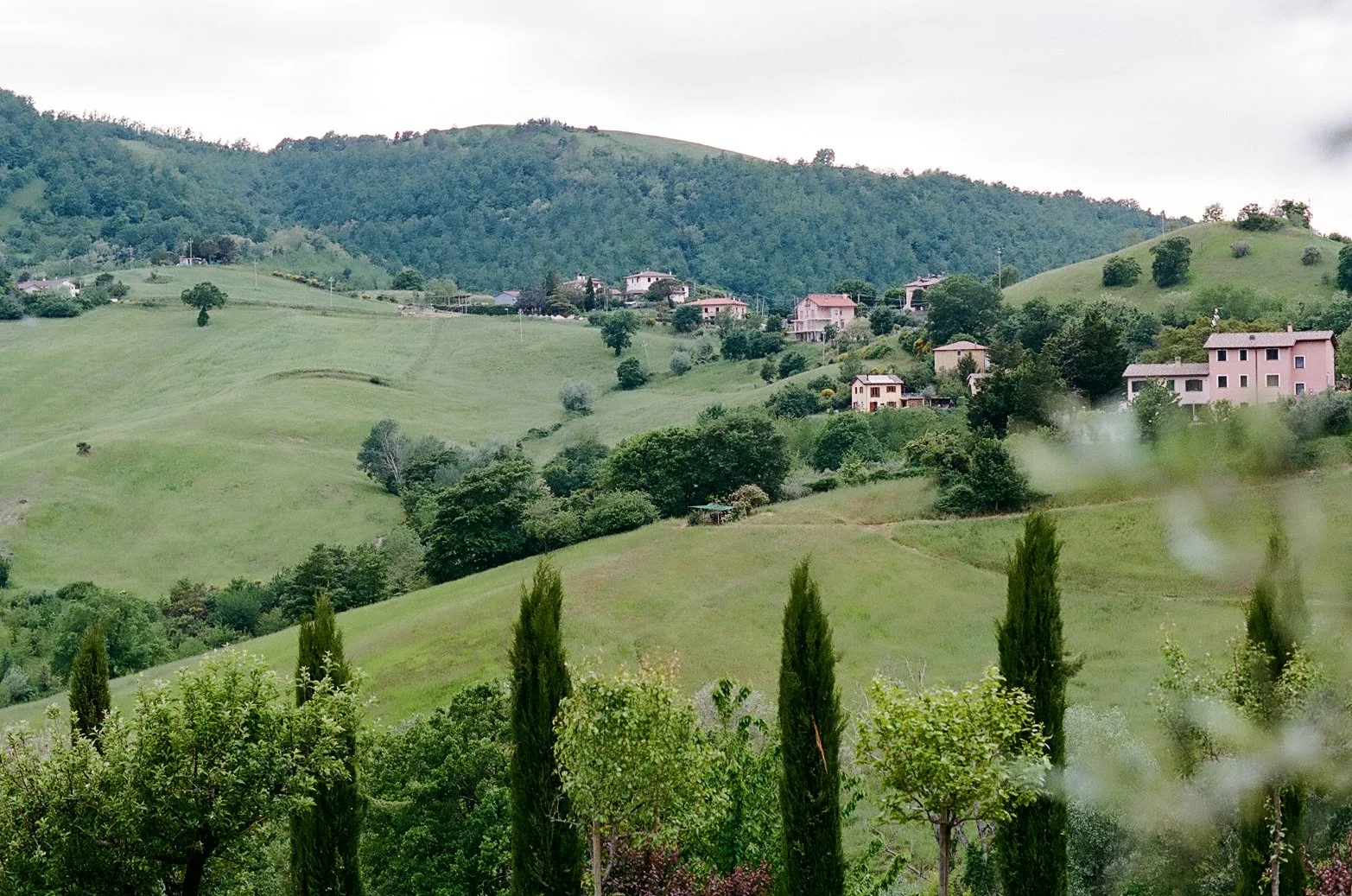 Fine art luxury destination wedding photography by Verdandi Photography.