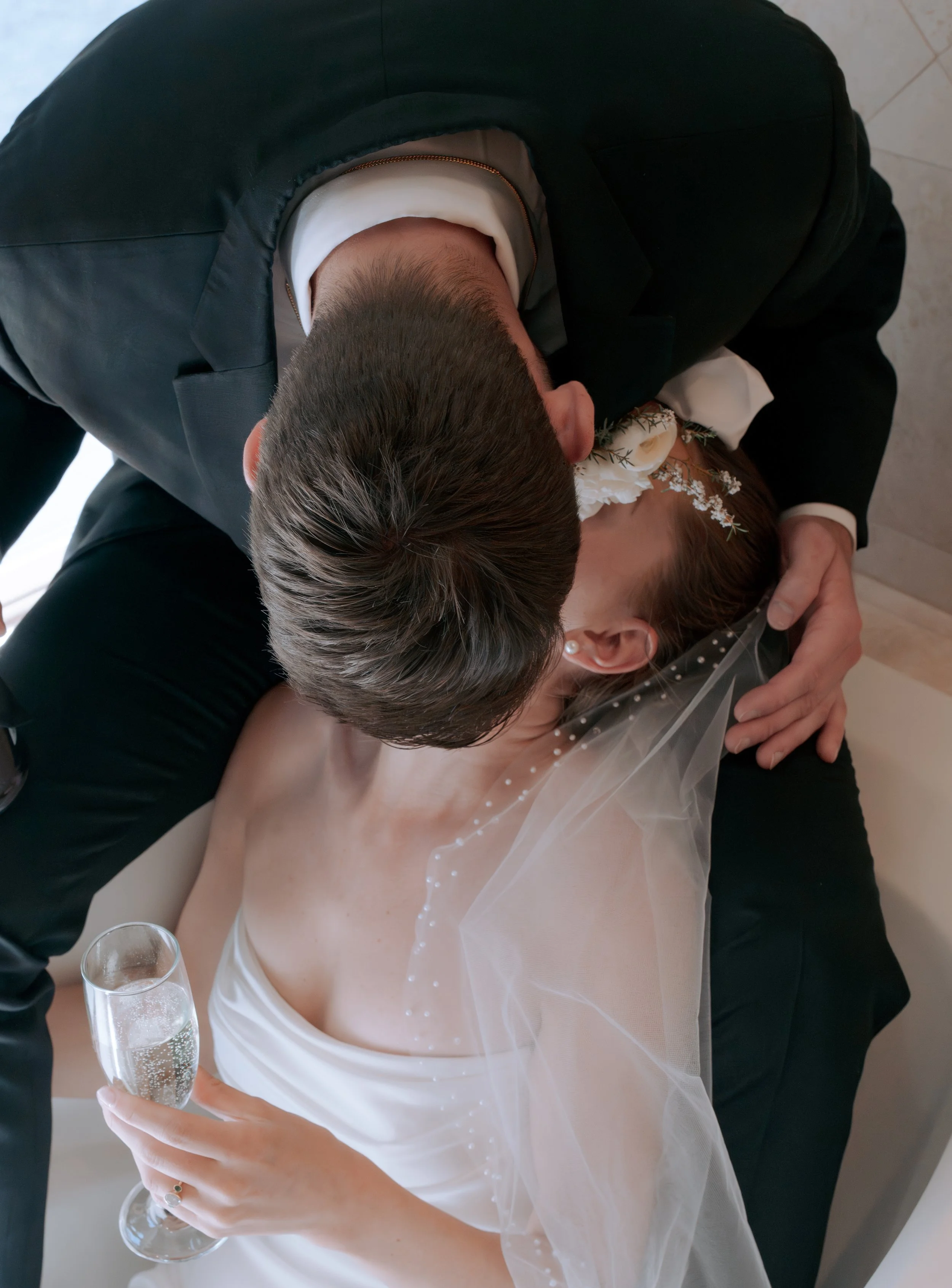 Wedding photography gallery featuring stunning images from real weddings.