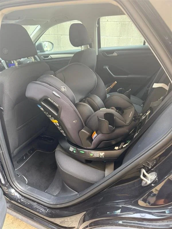 Maxi-Cosi Raia 360 Car Seat Installation: What Parents Need to Know