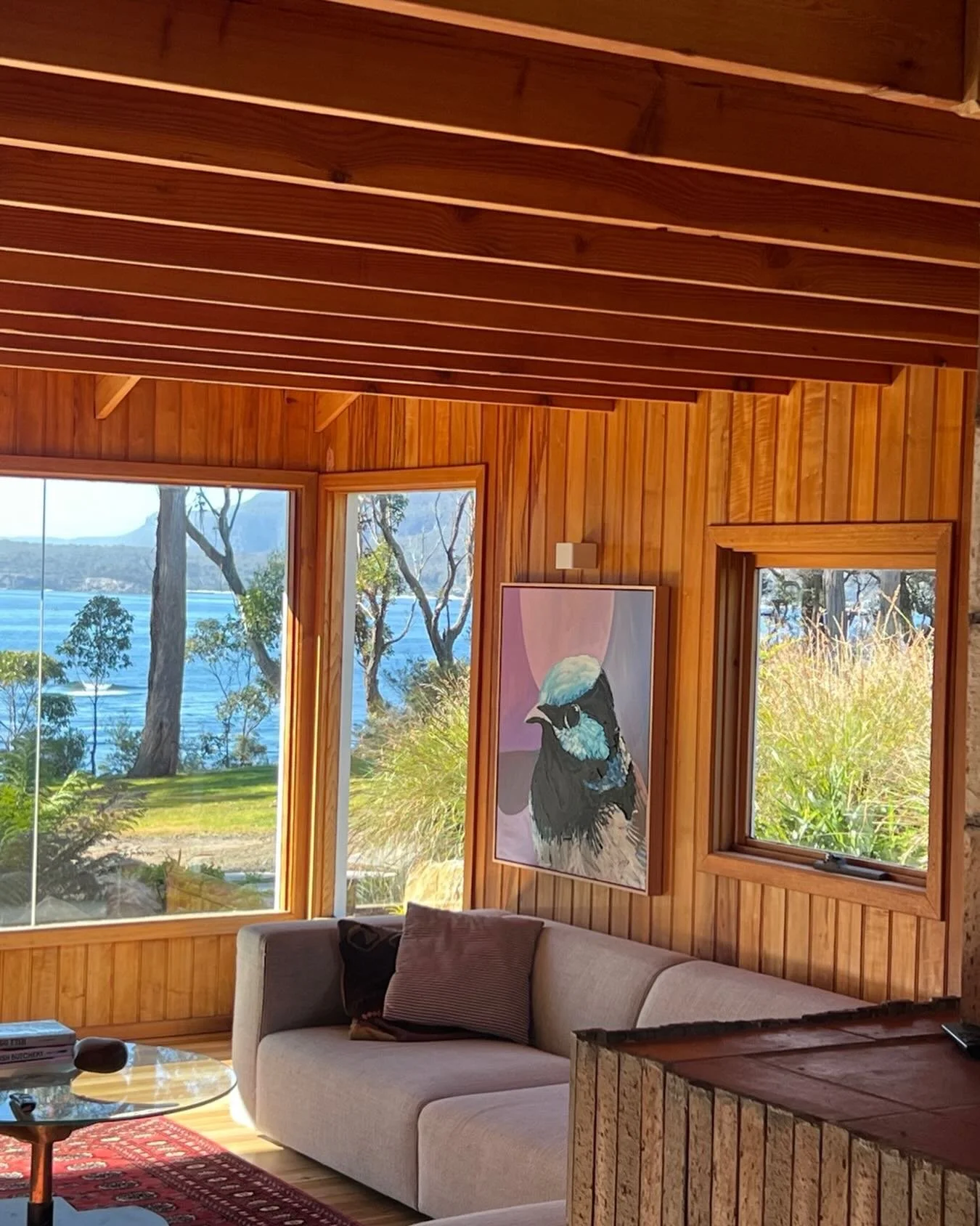 There is nothing more powerful than art returning home &hellip;

This beautiful Blue Wren was painted by my dear friend @badencroft &hellip; a bird that is indigenous to this very place here at Eagle Hawk Neck &hellip;

Set within timber walls &helli