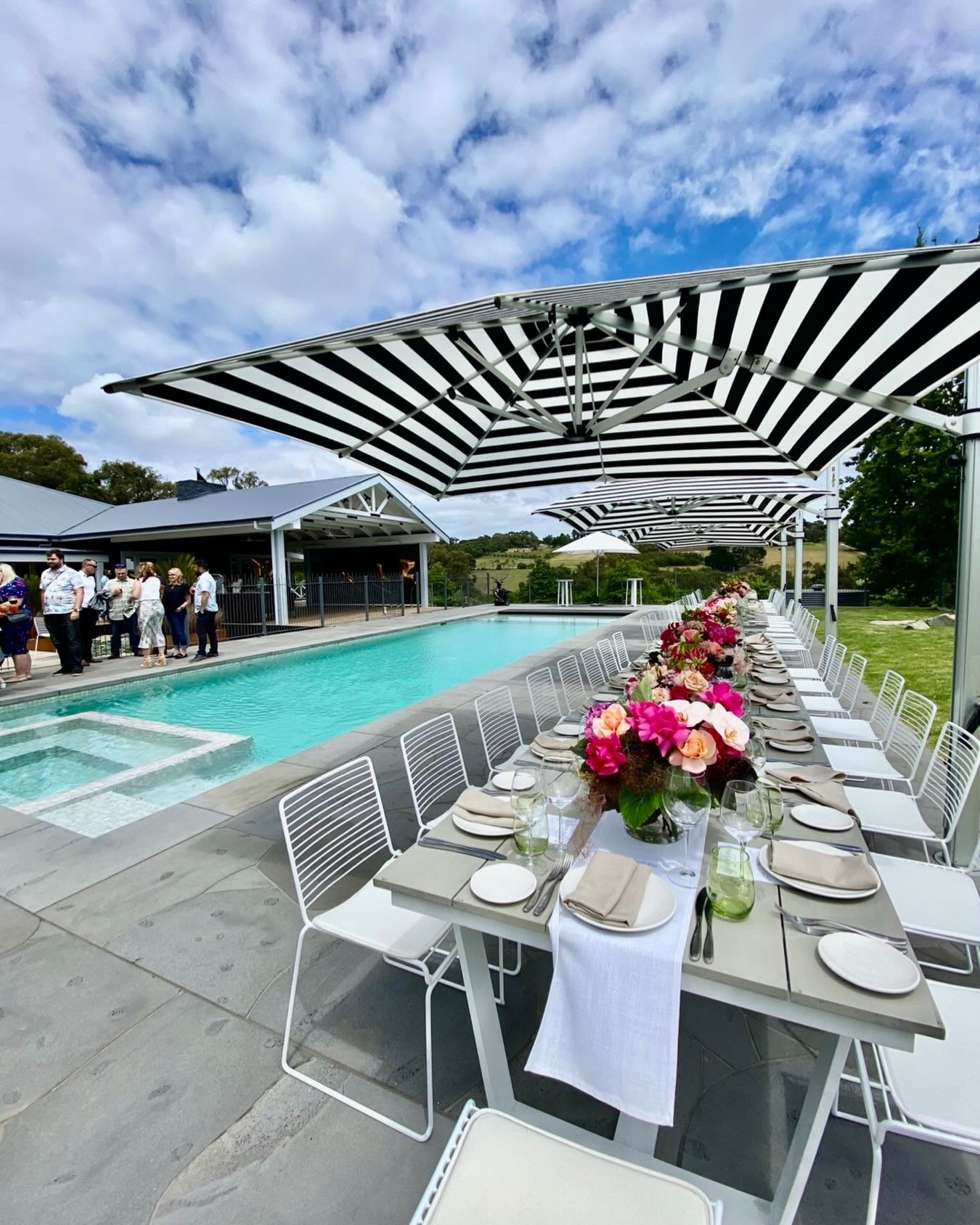 The perfect swimming pool&hellip; for the perfect celebration ✨
This is wow factor living at its finest&hellip; water meeting architecture&hellip; landscape meeting lifestyle

Designed by CHD&hellip; this pool isn&rsquo;t just something you swim in&h