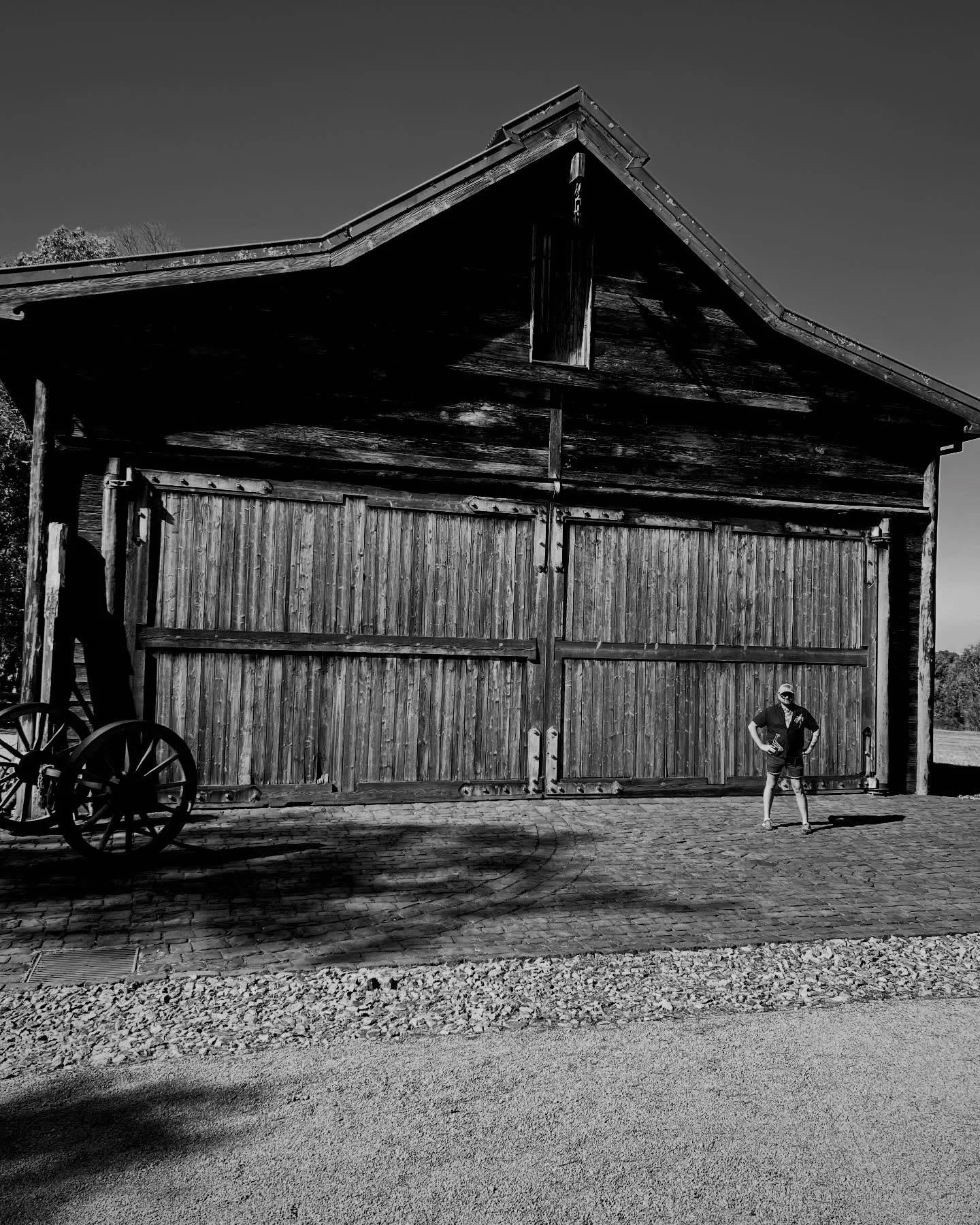 Baroque: Doing It My Way

When I first walked through the Venice Biennale as a younger artist, something shifted.

It wasn&rsquo;t the scale.
It was the conviction.

Artists building entire worlds on their own terms.

Baroque has always held that ten