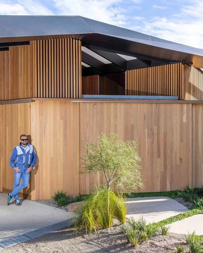 🌿 KROSS HOUSE 🌿. &hellip;. Featuring in @granddesignsau 

One of the things I love most about this project is how the landscape and architecture work together as one. Designed by the talented team at  FIGR Architecture￼ and built by  Vivid Construc