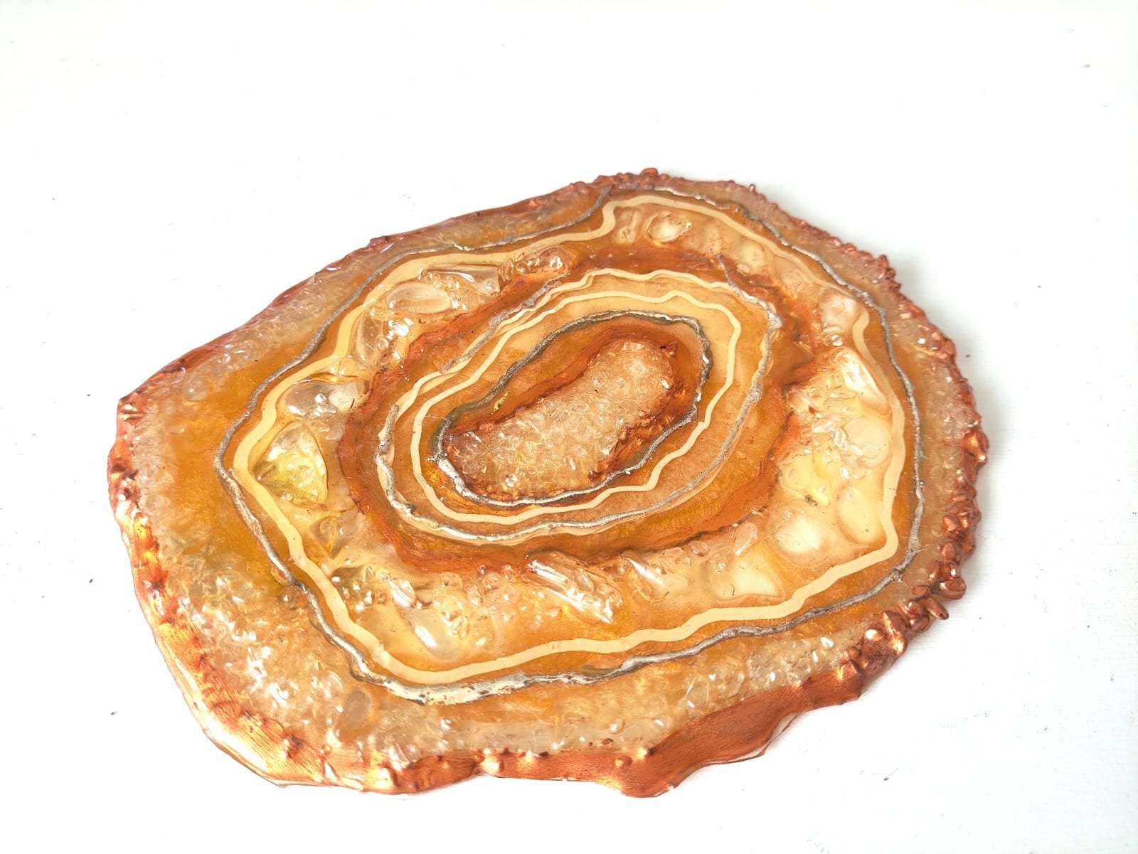 radiant gold geode slice2.jpeg