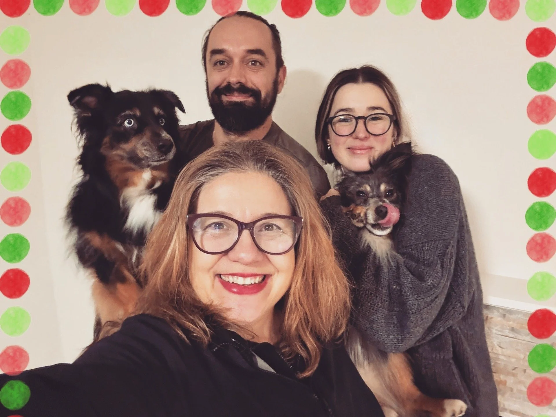 These two!!! I had such joy working with this couple. Victoria and Yuriy moved here during the pandemic from NYC where they both grew up (by way of Russia and Ukraine). They love art, design, film, gardening and their lovely pups! We found a great ho