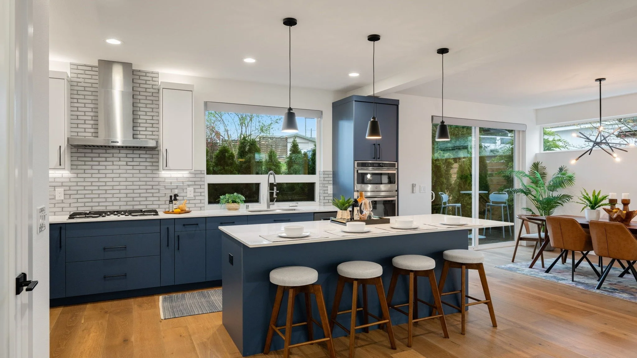 I SOLD THIS BEAUTIFUL NEW HOME IN 2022 for $1,042,000 

MY CLIENT HAD TO MOVE OUT OF STATE FOR WORK

THIS LEVEL OF FINISHES WAS UNCOMMON FOR NEW BUILDS IN THE NEIGHBORHOOD (p.s. I have lived around the corner for 20 years and LOVE Highland Park in We