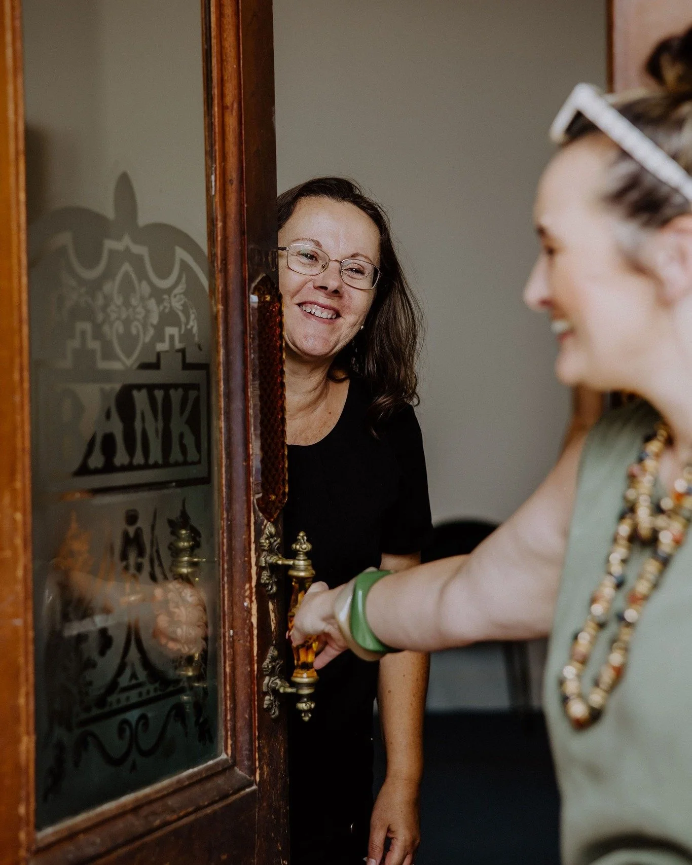 DLH Solicitors is your Mudgee law firm. 

We are known for our expert &amp; empathetic approach to all areas of the law &amp; our dedication to our clients. 

We are passionate about getting the best result possible, managing all matters in a sensiti