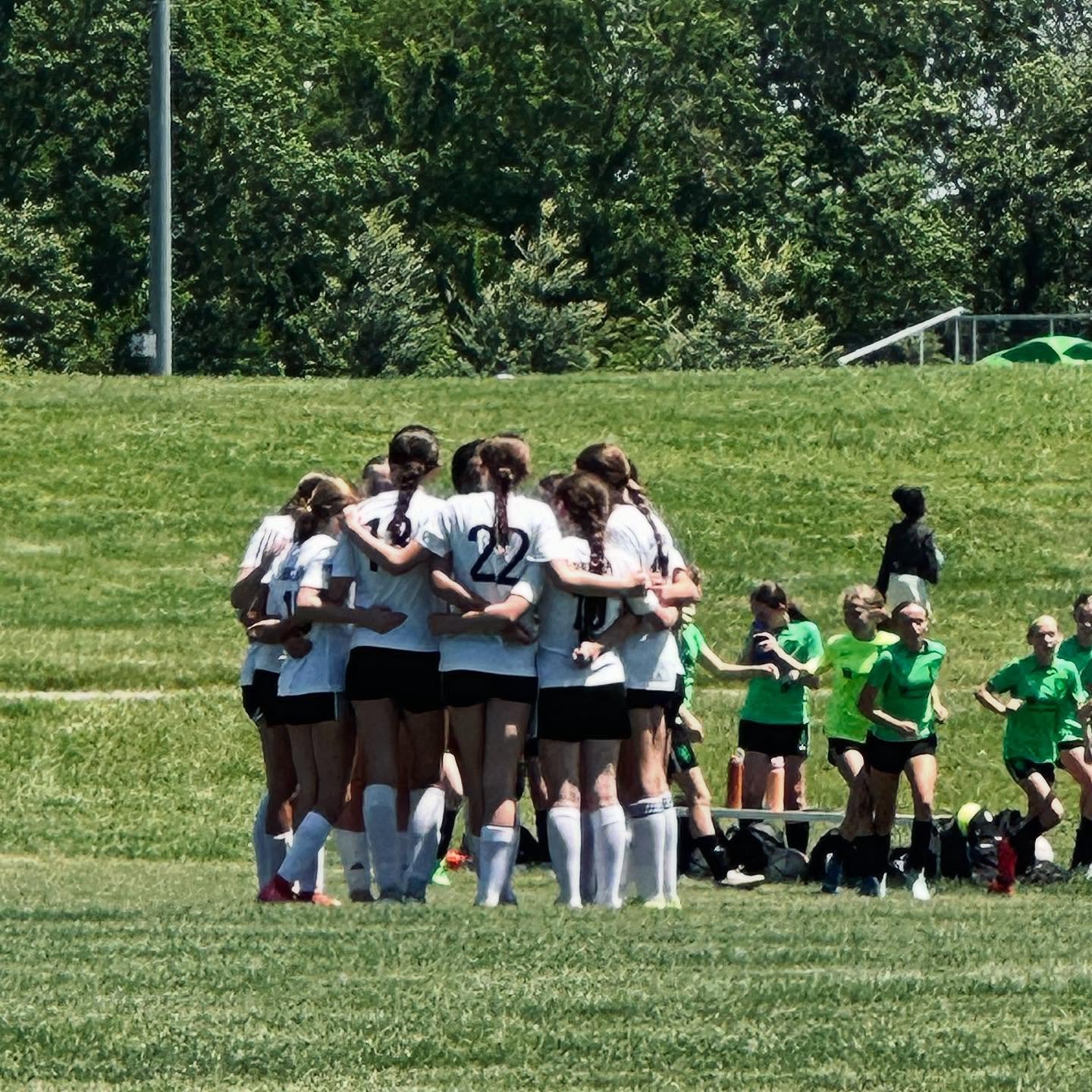 👏🏼 Congratulations to our 2011/2012 girls who have qualified for Presidents Cup finals this weekend at Thompson Berry! 🏆