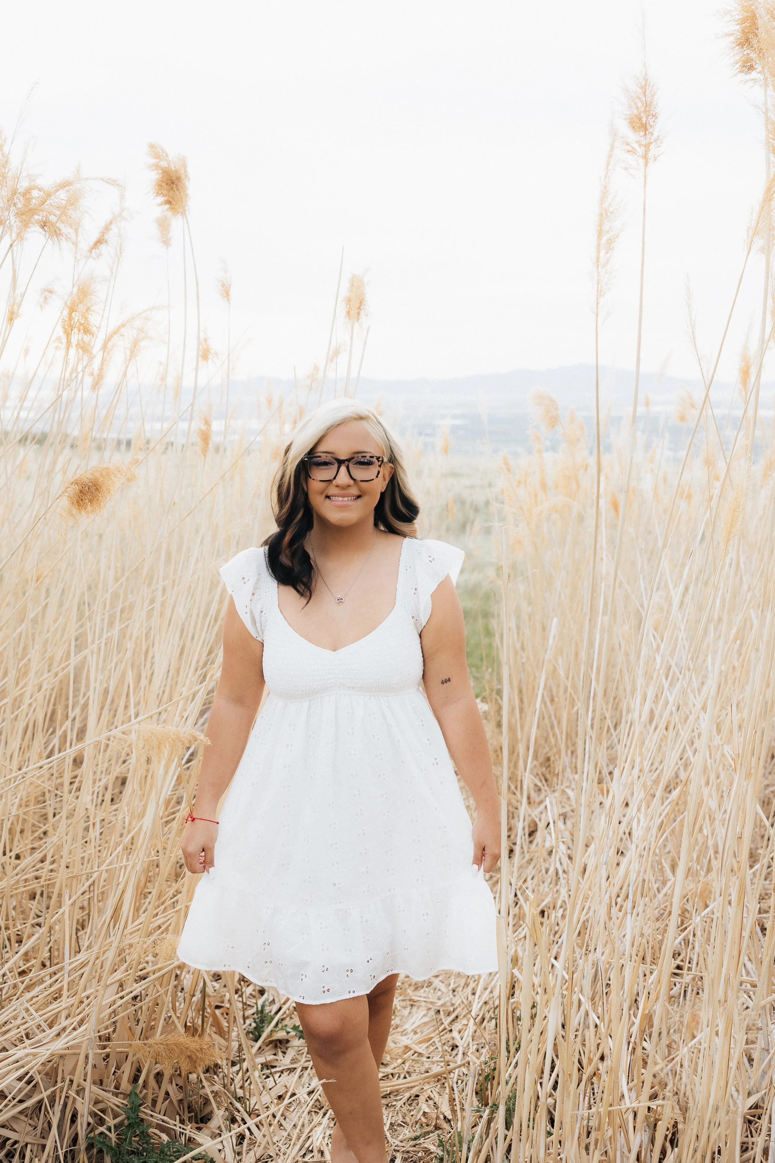 26KarelySeniorTunnelSprings_LxclusivesPhoto-8438.jpg
