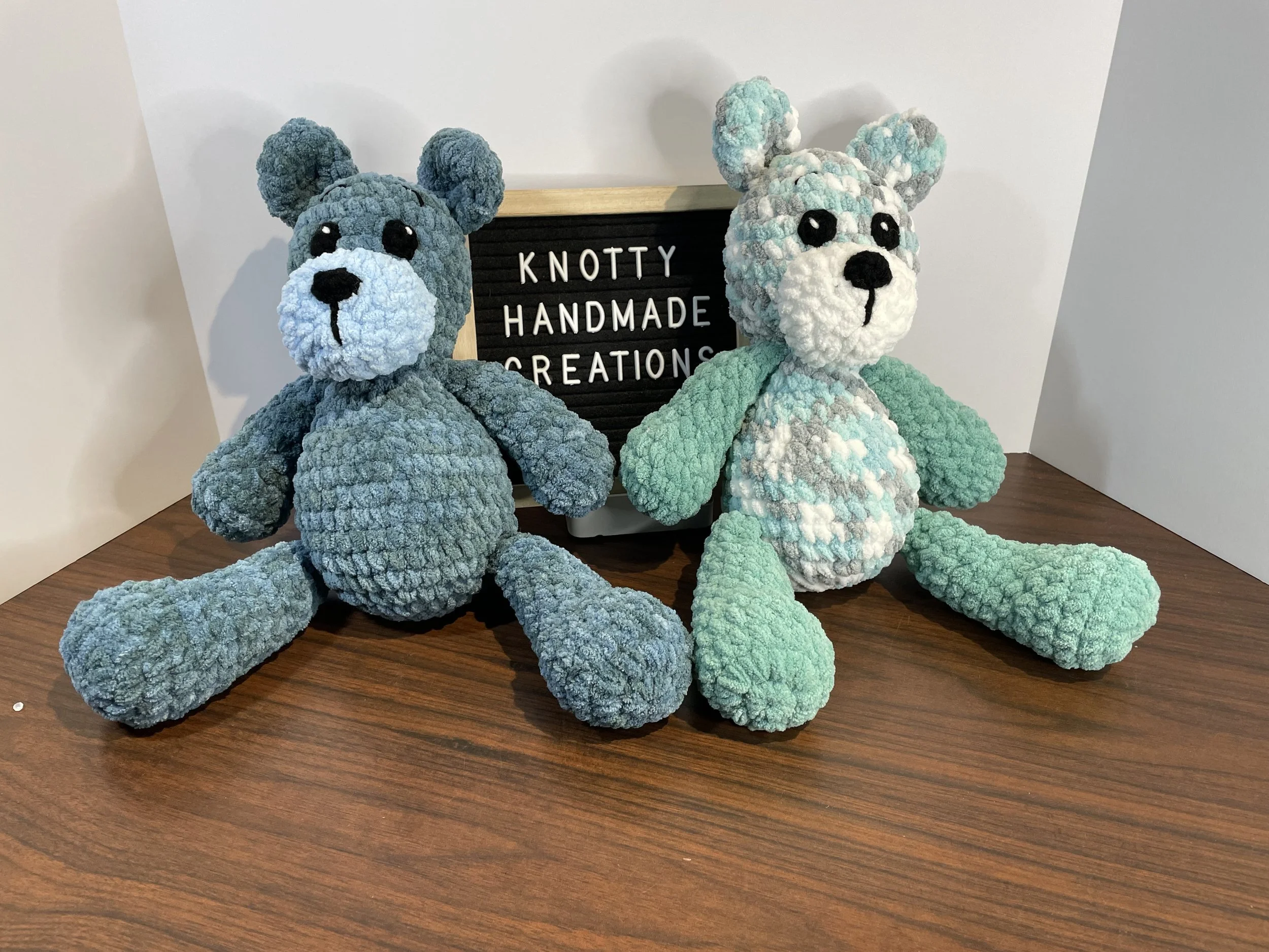 Cuddly Bears
