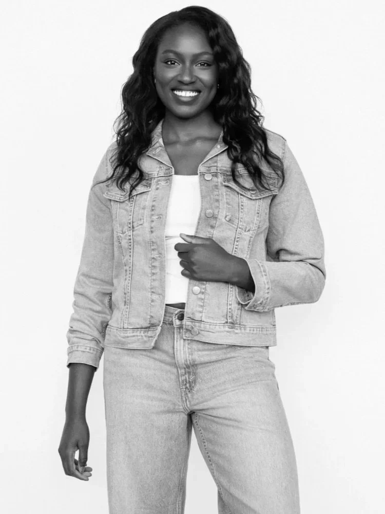 Djenabou is Resilient 🤍

Now available in NYC🇺🇸