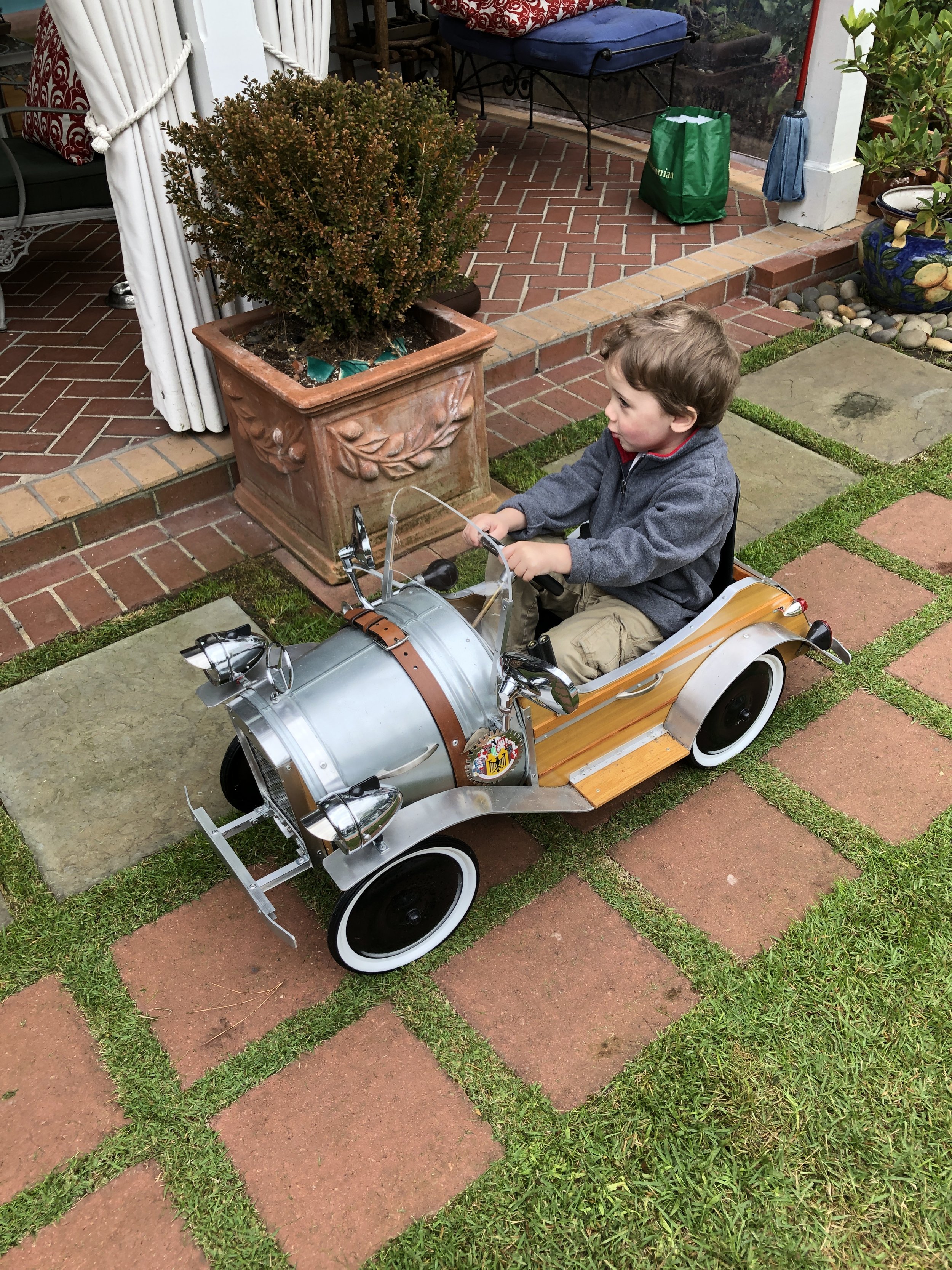 5 MB peddle car .JPG