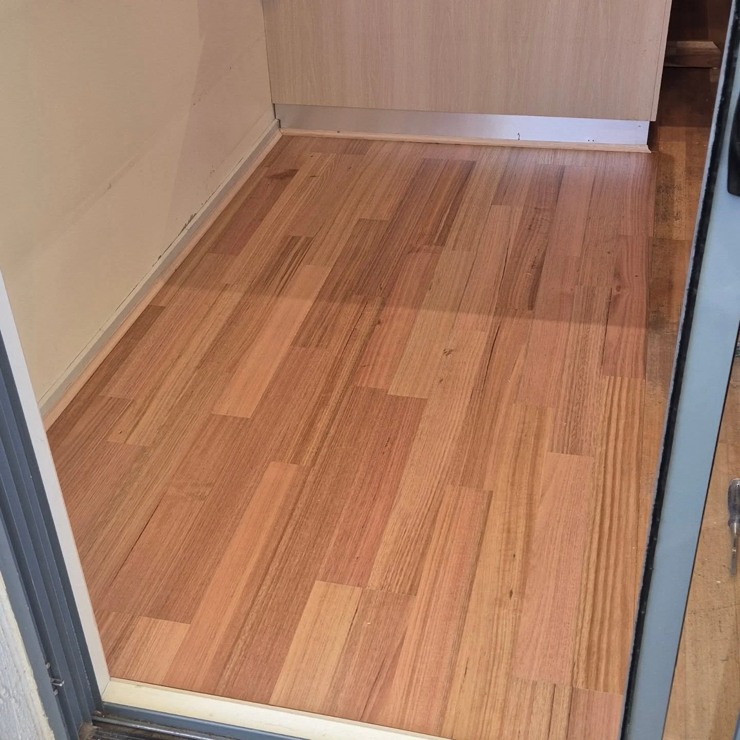 Matching new into old! 🛠

Transforming this front entry was a fun one! Think your entry could use a touch up? Get in contact with us for a free quote! 📞