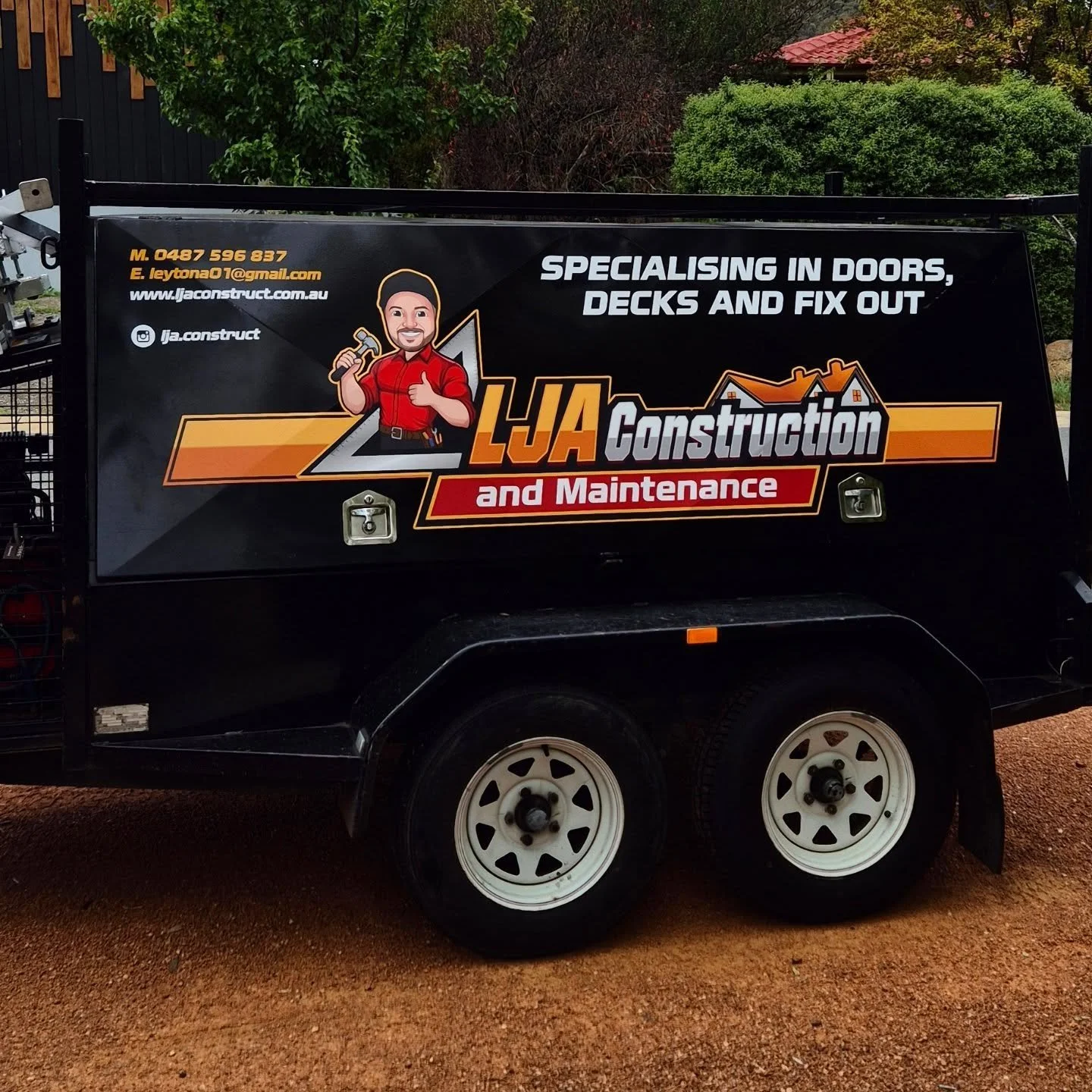 New trailer signage! Huge thanks to @signlime