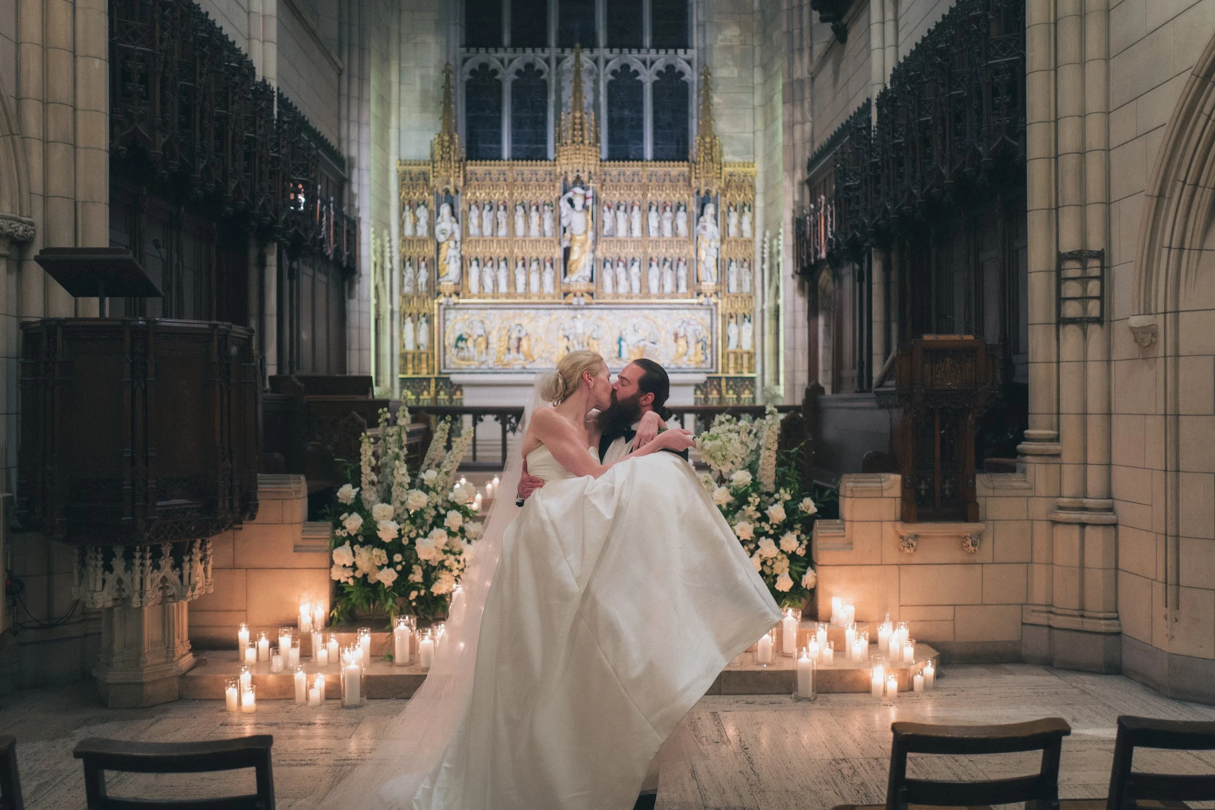 Stephanie_Matt_Boston_Church_Elopement_Wedding_Romantic.jpg