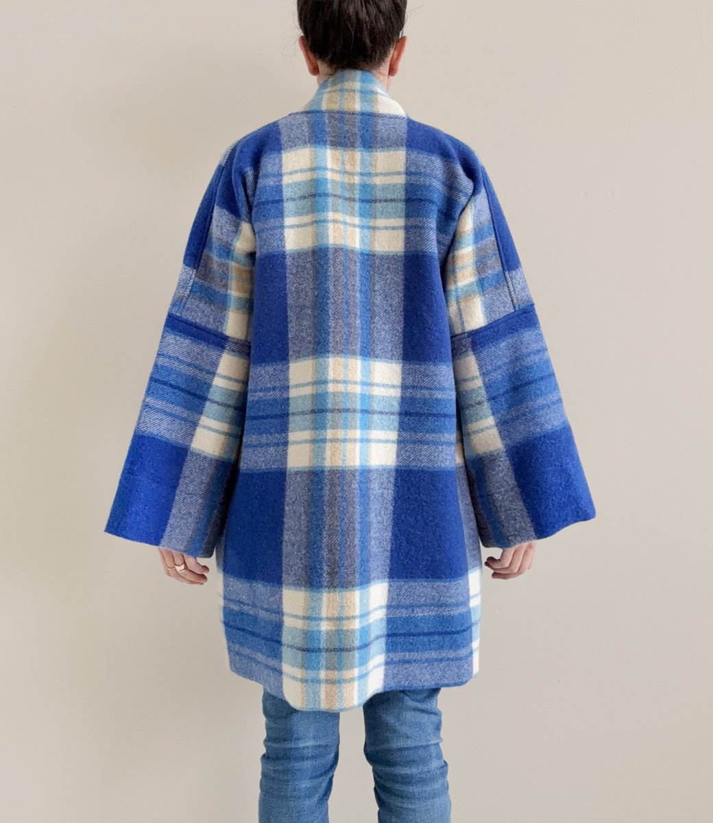 Ahmed-kimono-back.jpg