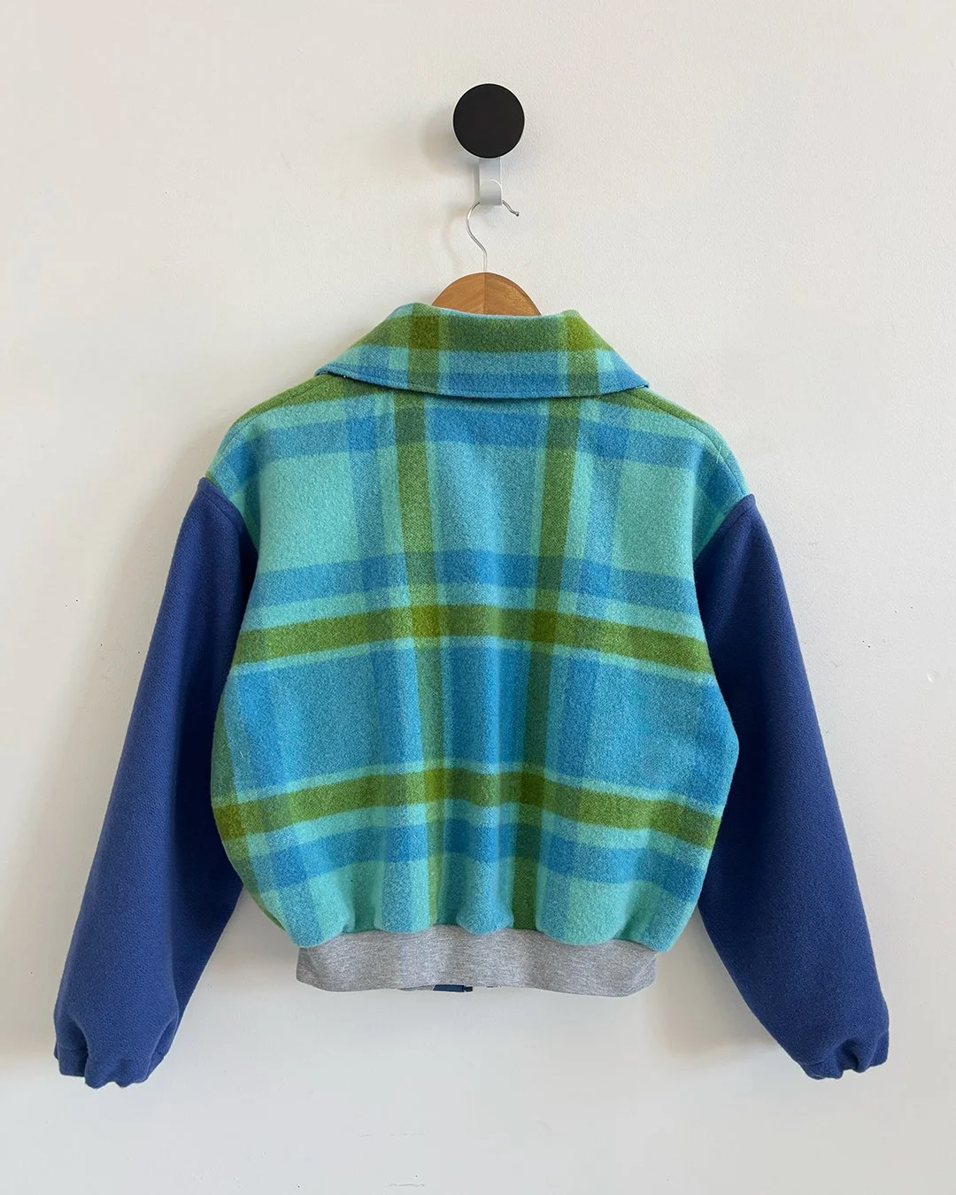 Bomber-10-muhit-post.jpg