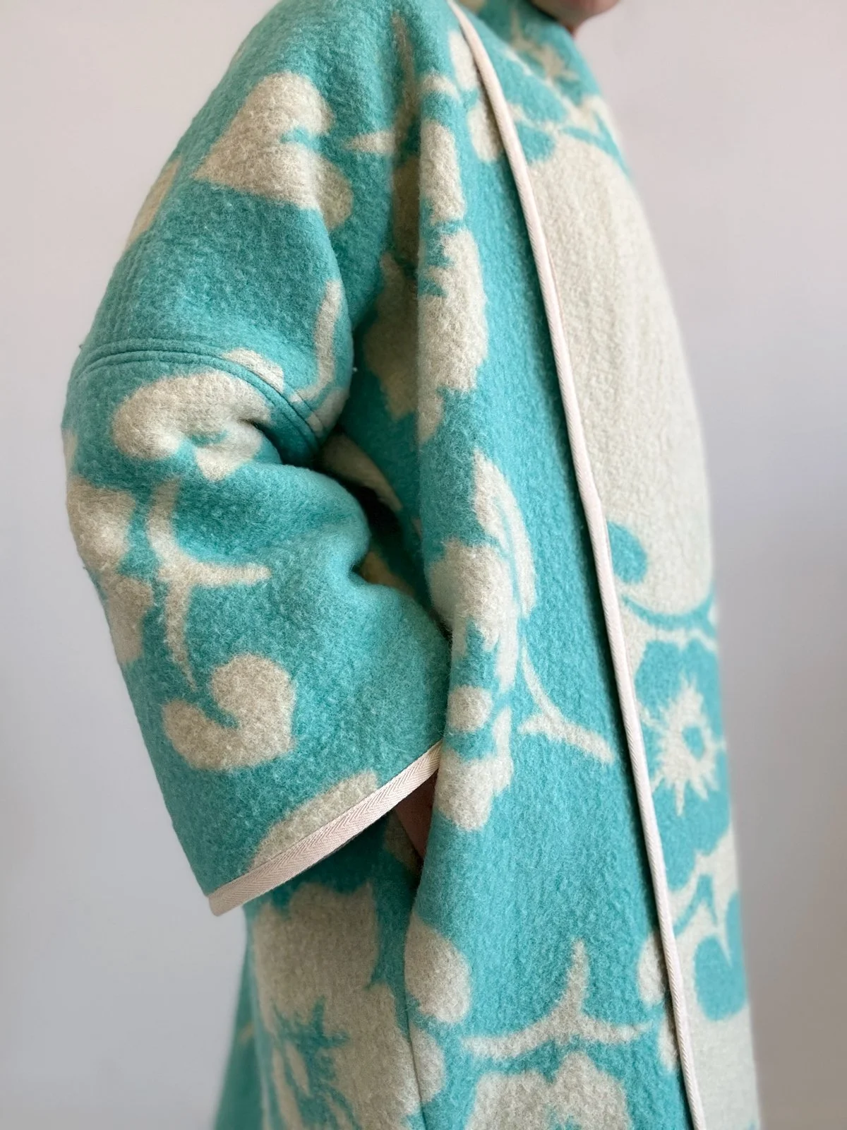 Ameera-jacket-side-detail.jpg