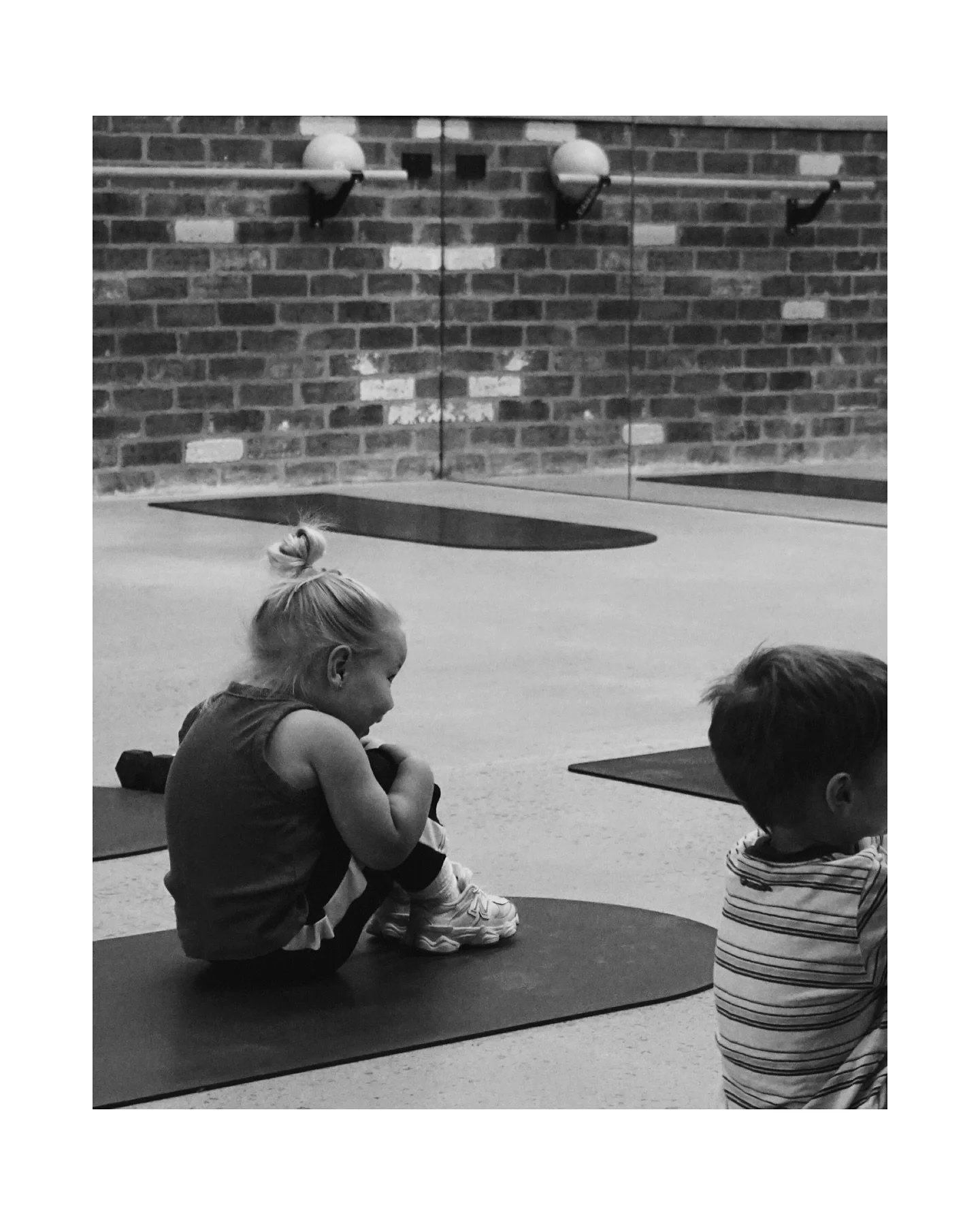 A morning @the.movementstudio 
Dance &amp; Pilates studio in Lakes Entrance ✨ 

Perfect for all even your mini me&rsquo;s 

Thanks for having me ladies x