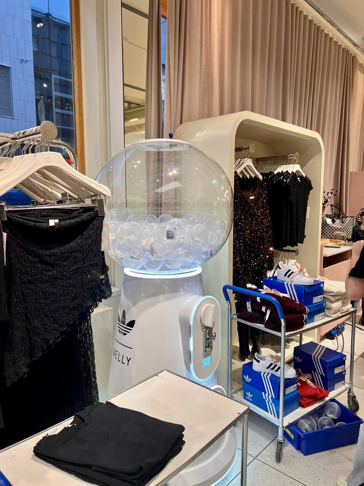 ac246777-7f49-461c-8bde-06f7abe837e5 2 (1).jpg