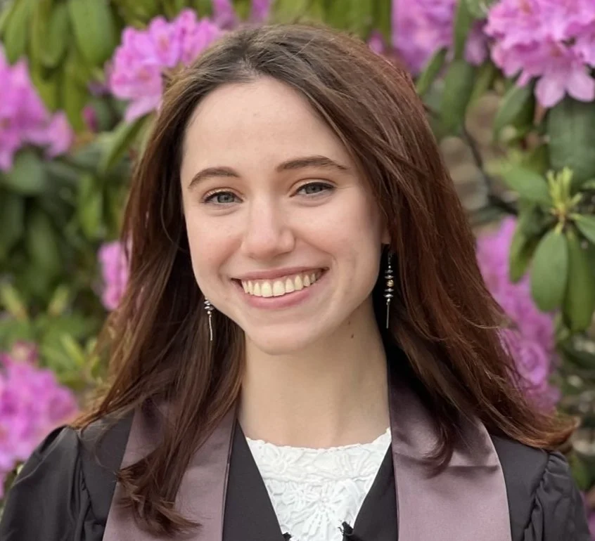 Noam Bizan headshot.jpg