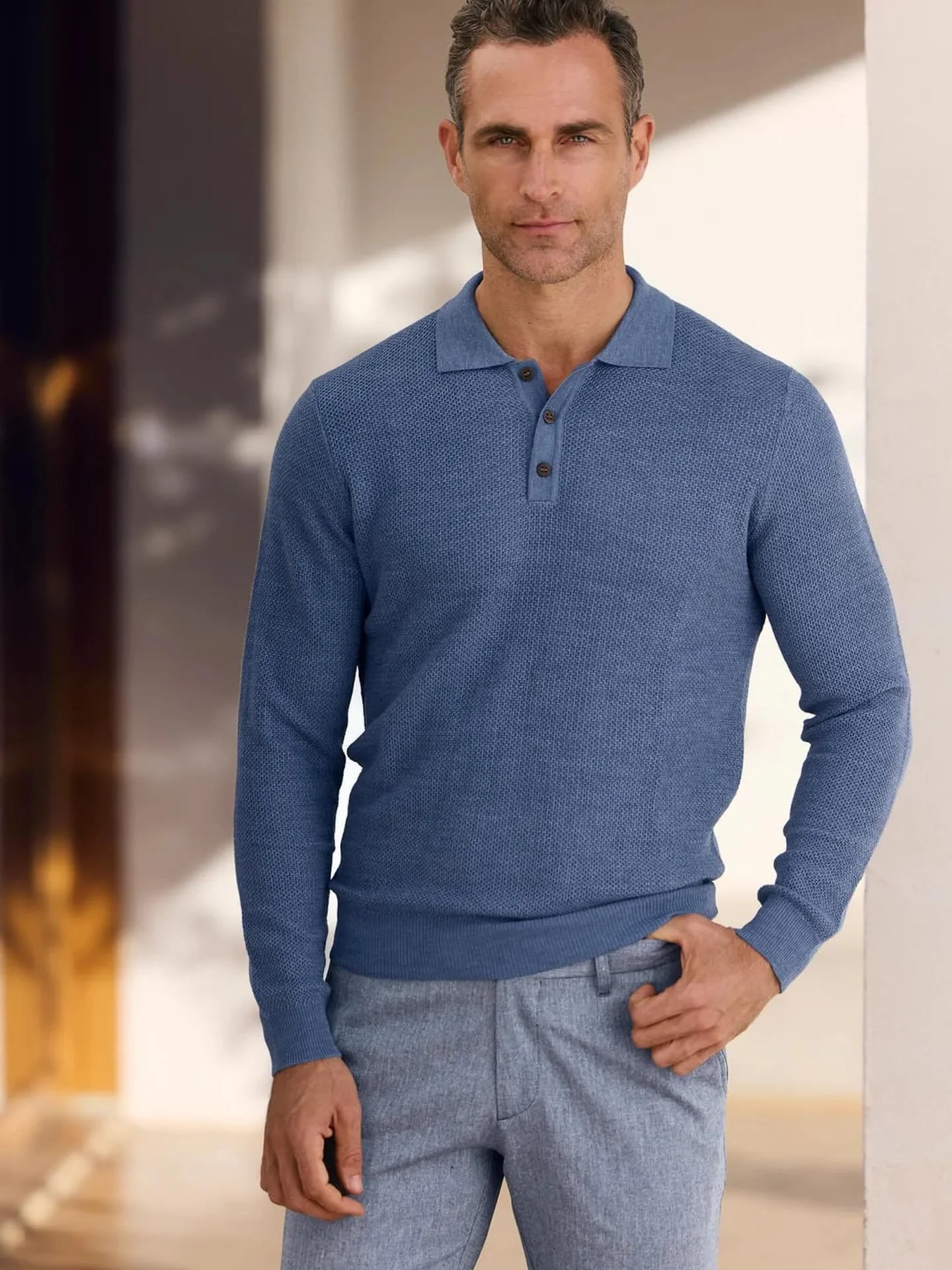 Vi har pakket opp flotte v&aring;rnyheter 🤩 Simon long sleeve i behagelig bomull/cashmere kvalitet- klassisk genser til en hver anledning #nyheter 📸#riccovero_1936 #bremnesisvolv&aelig;r #shoppinglofoten