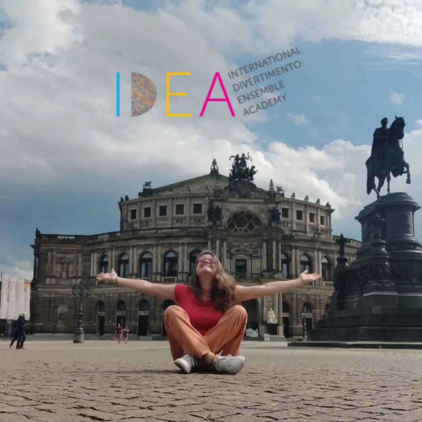 Tr&egrave;s heureuse de vous annoncer que je participerai &agrave; l'acad&eacute;mie internationale de l'ensemble Divertimento &agrave; Milan pour la saison 24/25 🇮🇹😱

Cette ann&eacute;e s'annonce donc triangulaire, de forme italo-germano-suisse ?