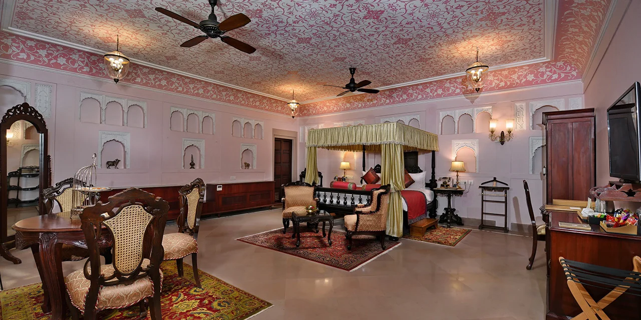 66e7dbbd2c7f2045af8eeea9_66b7b4e881ed197dc484bb0c_Maharaja20Room.jpg