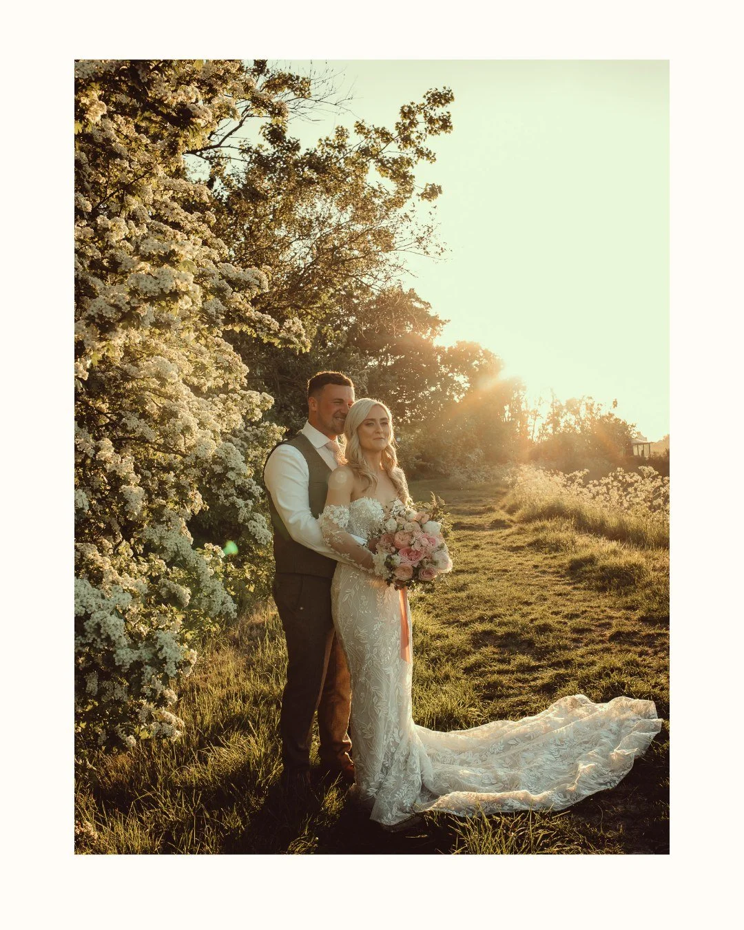 Congratulations once again to Mia and Paul on their beautiful wedding at our venue back in May, and to Molly, their photographer, for sharing these beautiful photographs with us. 

From everyone at The Oak Grove, we wish Mia and Paul a lifetime of ha