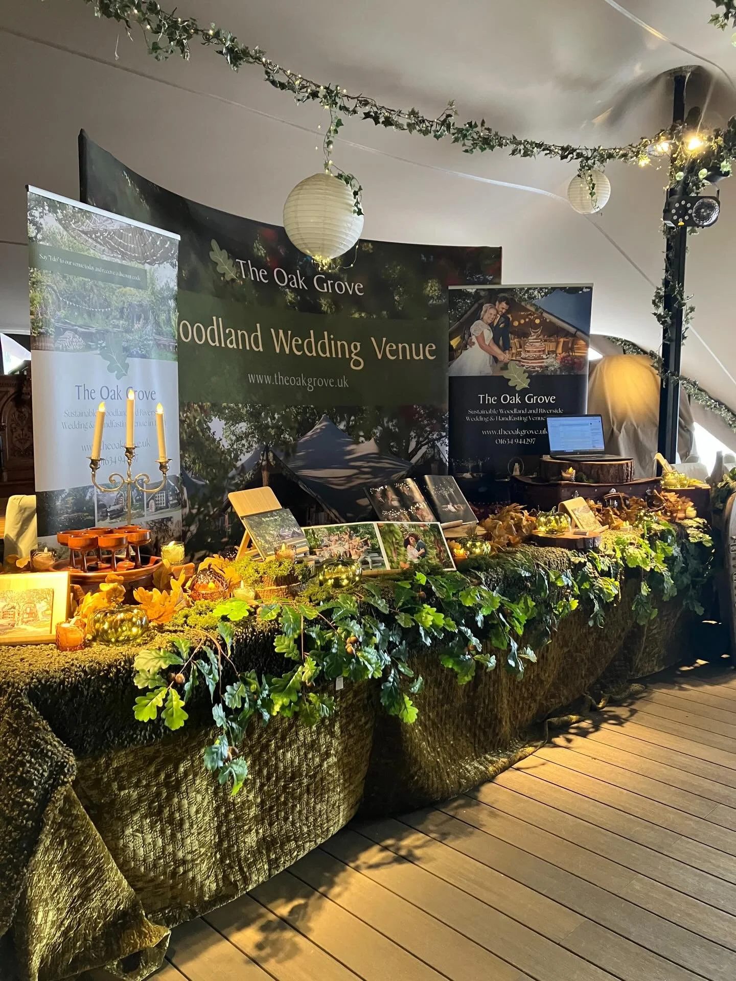 It&rsquo;s that time of year where The Oak Grove goes on tour in the hope to meet many new couples who wished to say I do underneath our beautiful oak trees.

we are currently at the Detling Showground displaying at the @kentweddingshow on Sunday 8th