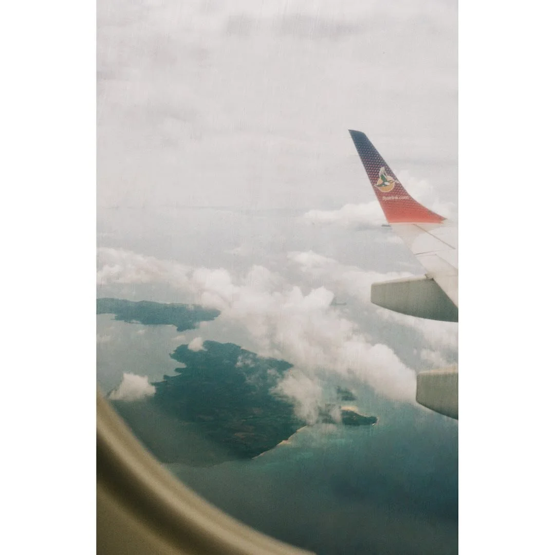 Point and shoot postcards from Madagascar🇲🇬 

#blurrybabes #olympustrip35 #filmphotography #funifilmc200 #analog #shootfilmmag #madagascar  #shootfilmunder1000