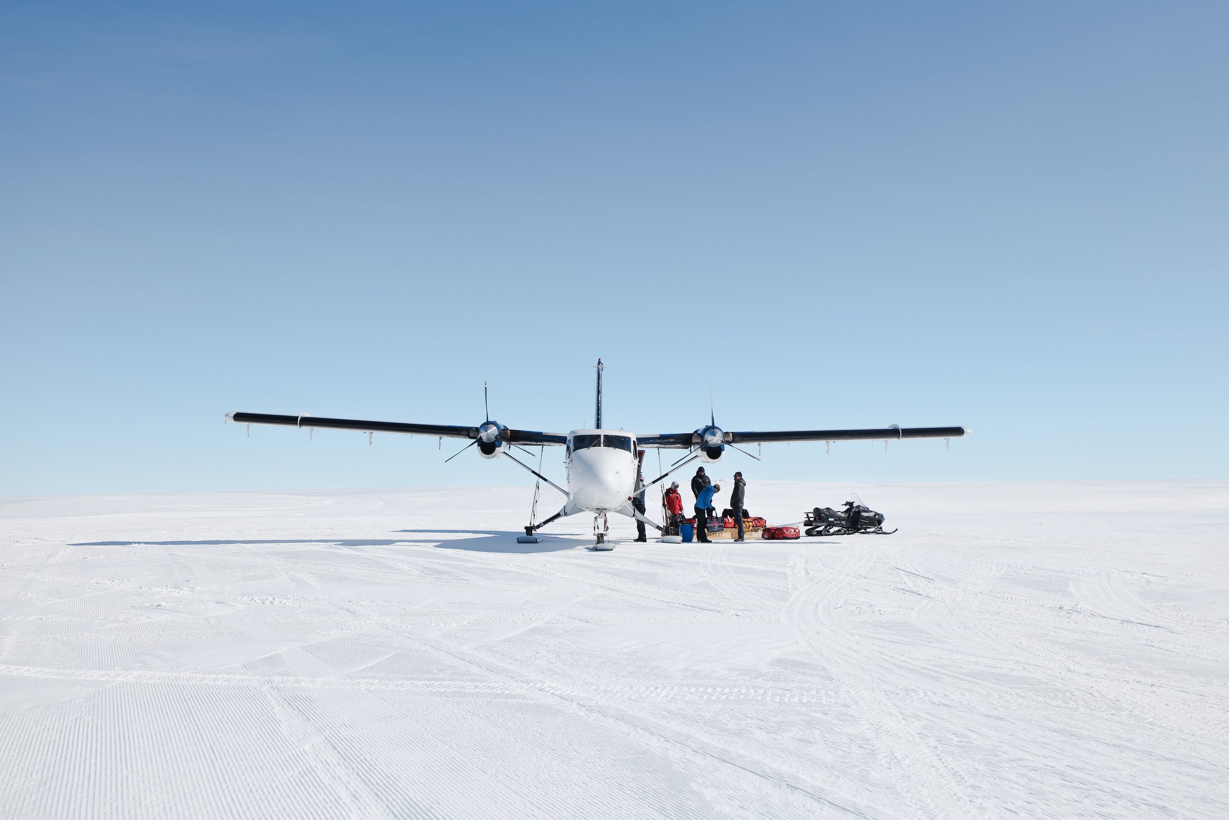 White-Desert-Antarctica-Sarah-Wang-27.jpg
